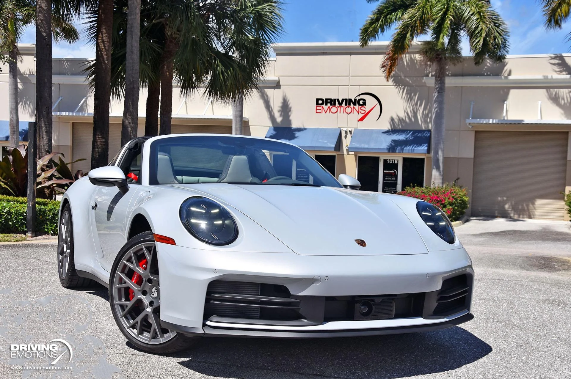 mph052_3779281999_898_p53_l_df3268b698