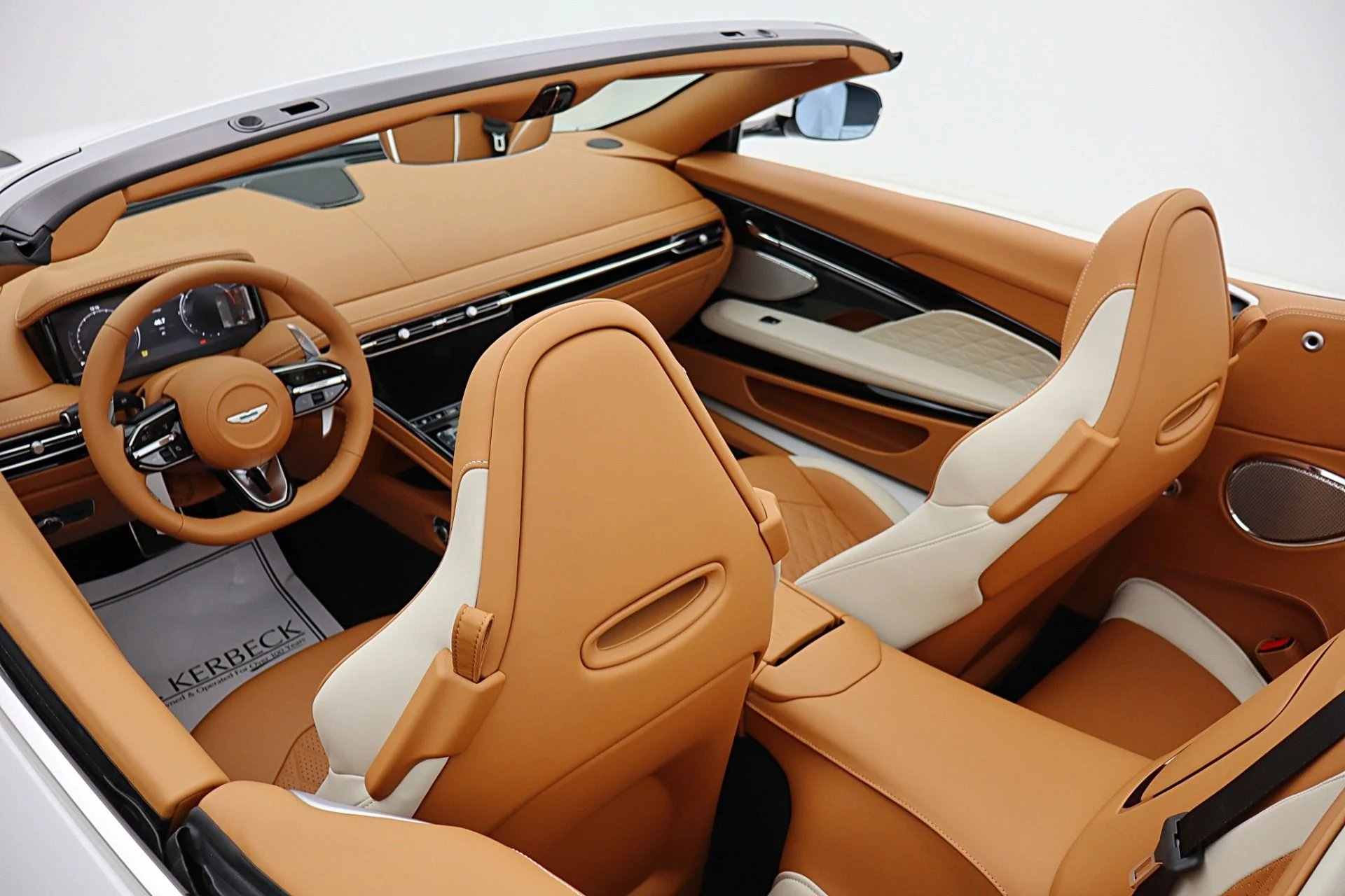 mph052_3793477959_New_2026_Aston_Martin_DB_12_Volante_d80741bd5e