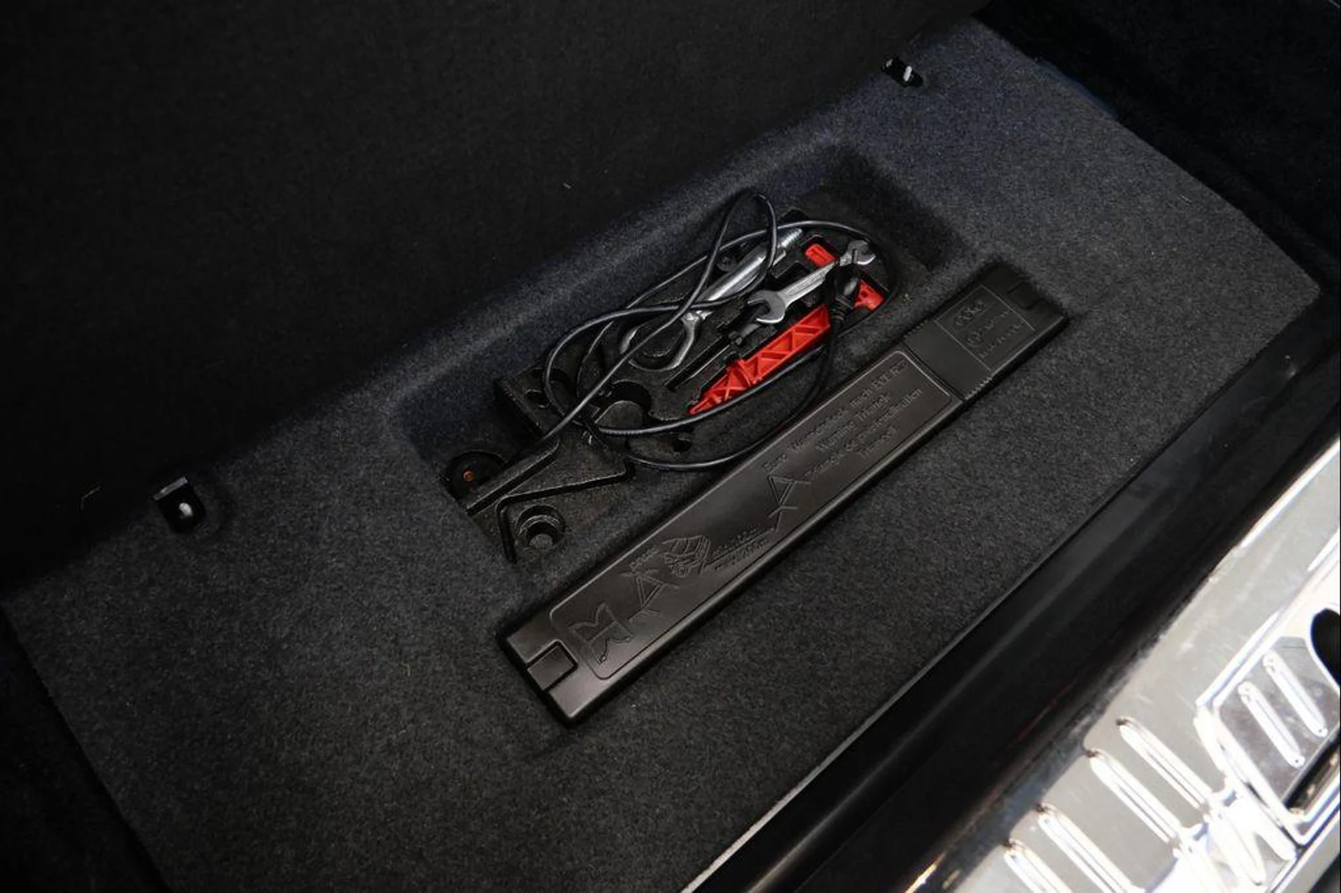 mph052_3809956844_4n_Pny_KZ_4x_Jw_Jri5f8_Fsj_PIU_az_A_0b4c358d6a