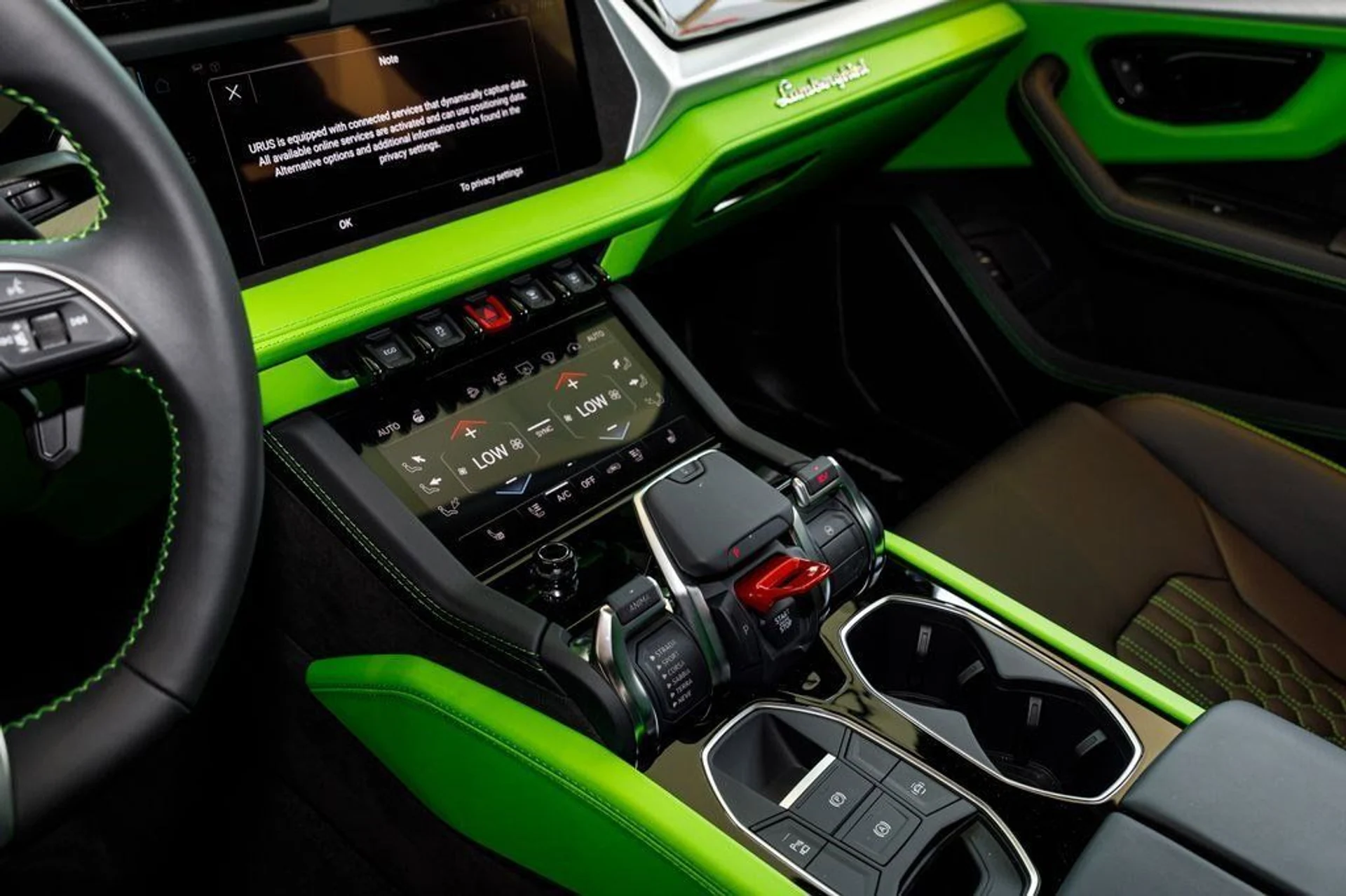 mph052_3811479597_eebcc41dd8b6d3c7539a47cae5fcfe68_240effcdfe