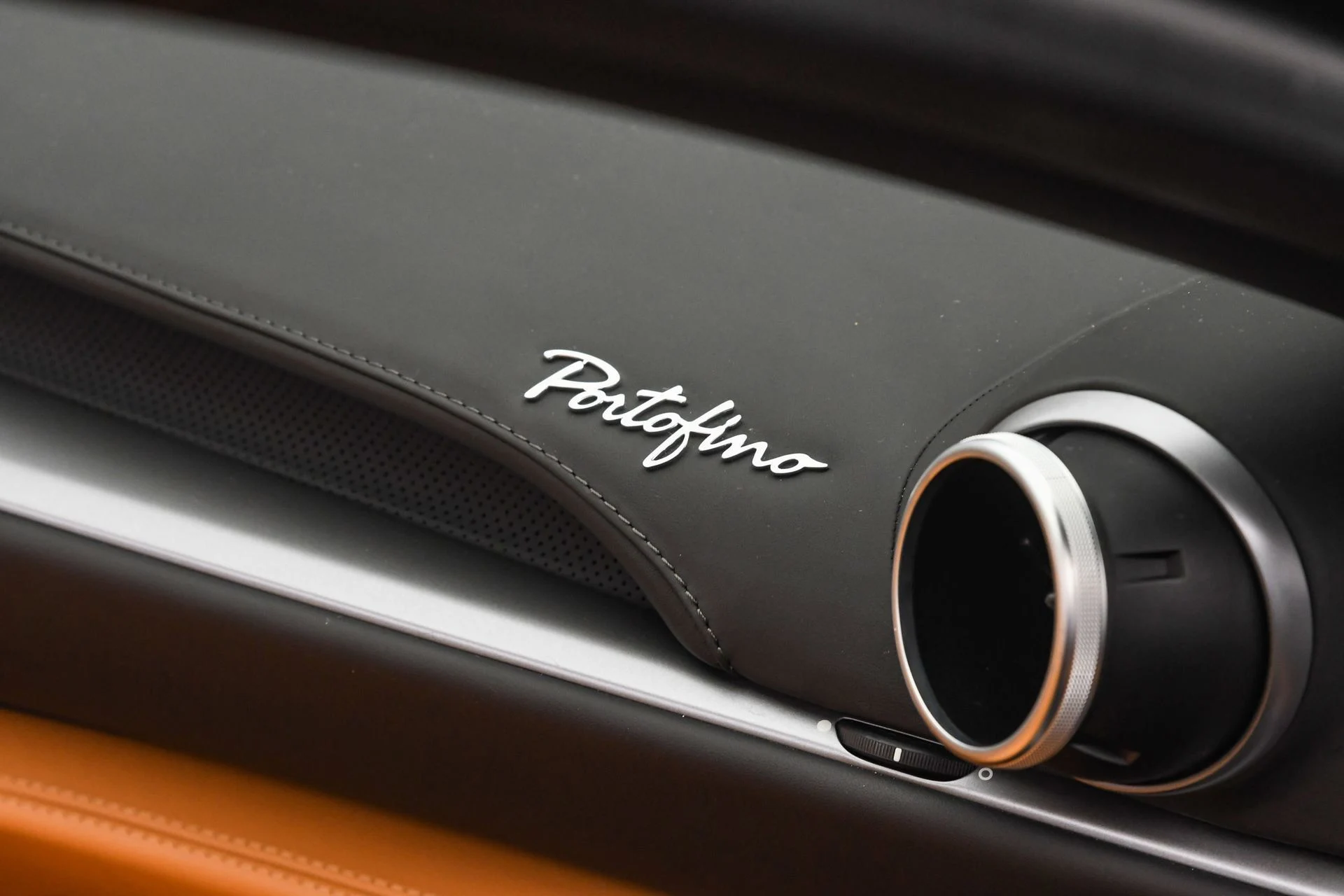 mph052_384384074_24cca8cb807041798464af7de8a08427_c36d8dee82