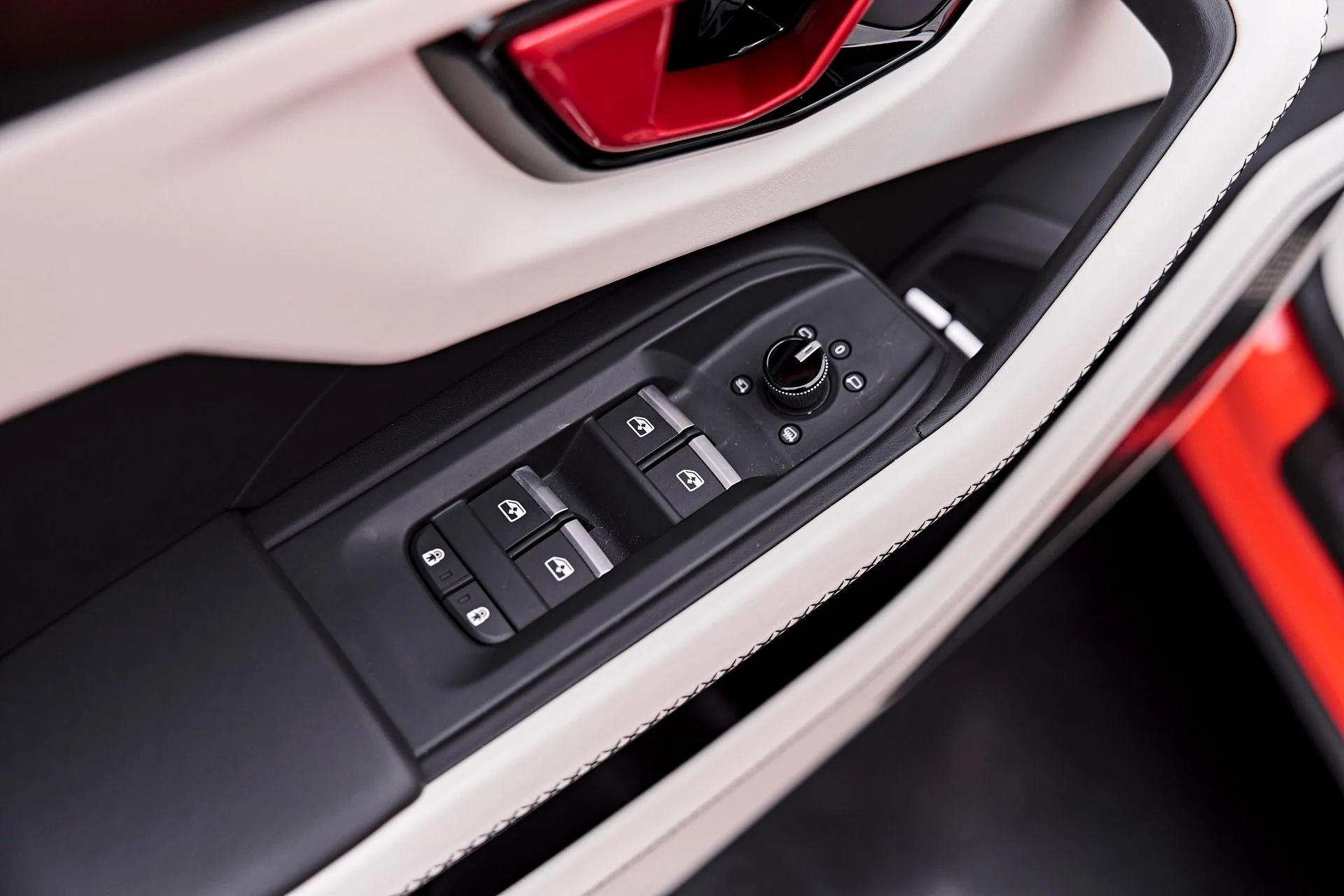 mph052_3863039690_Used_2025_Lamborghini_Urus_SE_1785258975_5e57a0fbc2