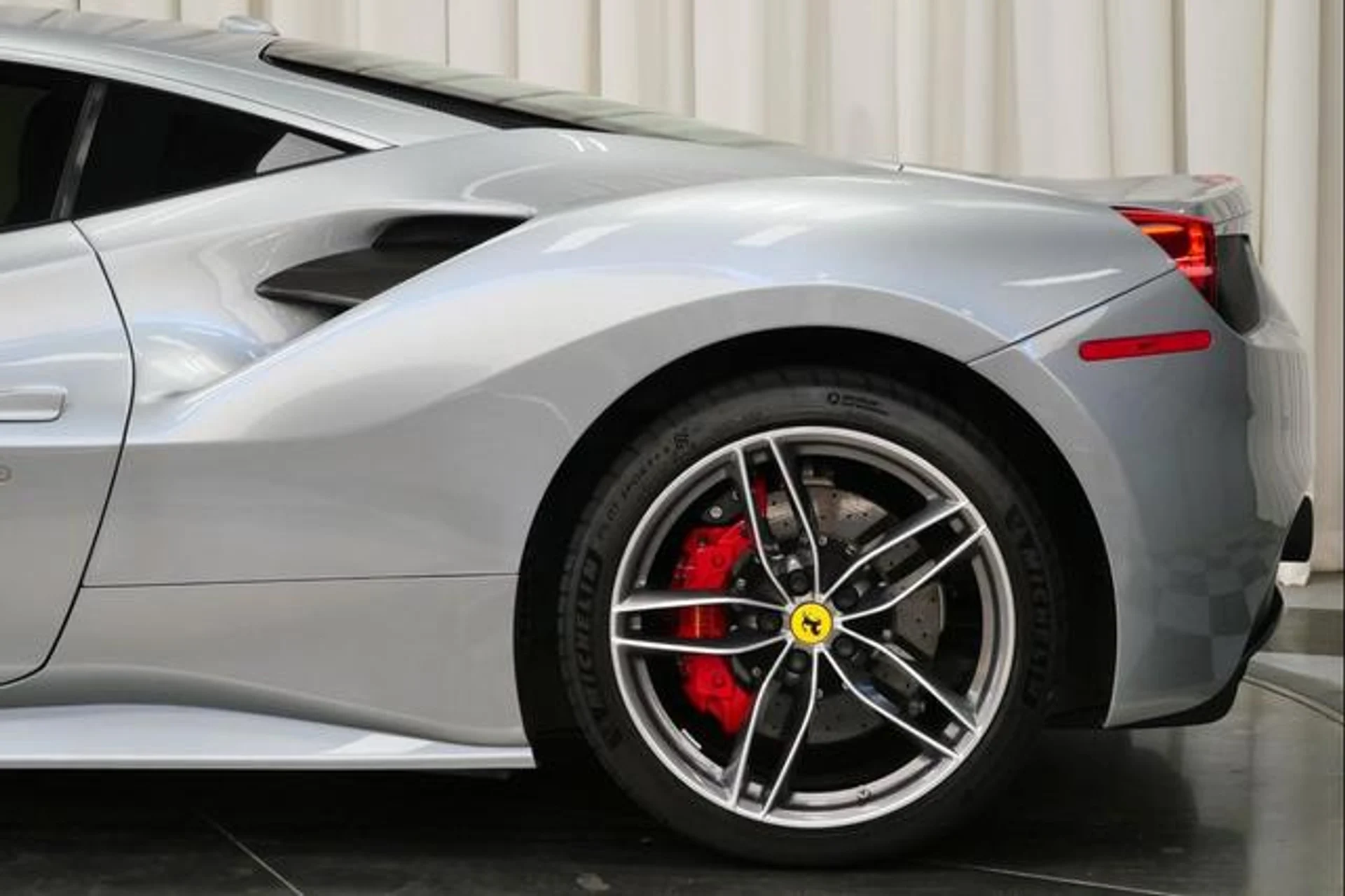 mph052_3876462619_E_Pi_Fun4r6_P_Zt_DY_9vv_Ib_HE_Ki1l_PY_8602ad4078