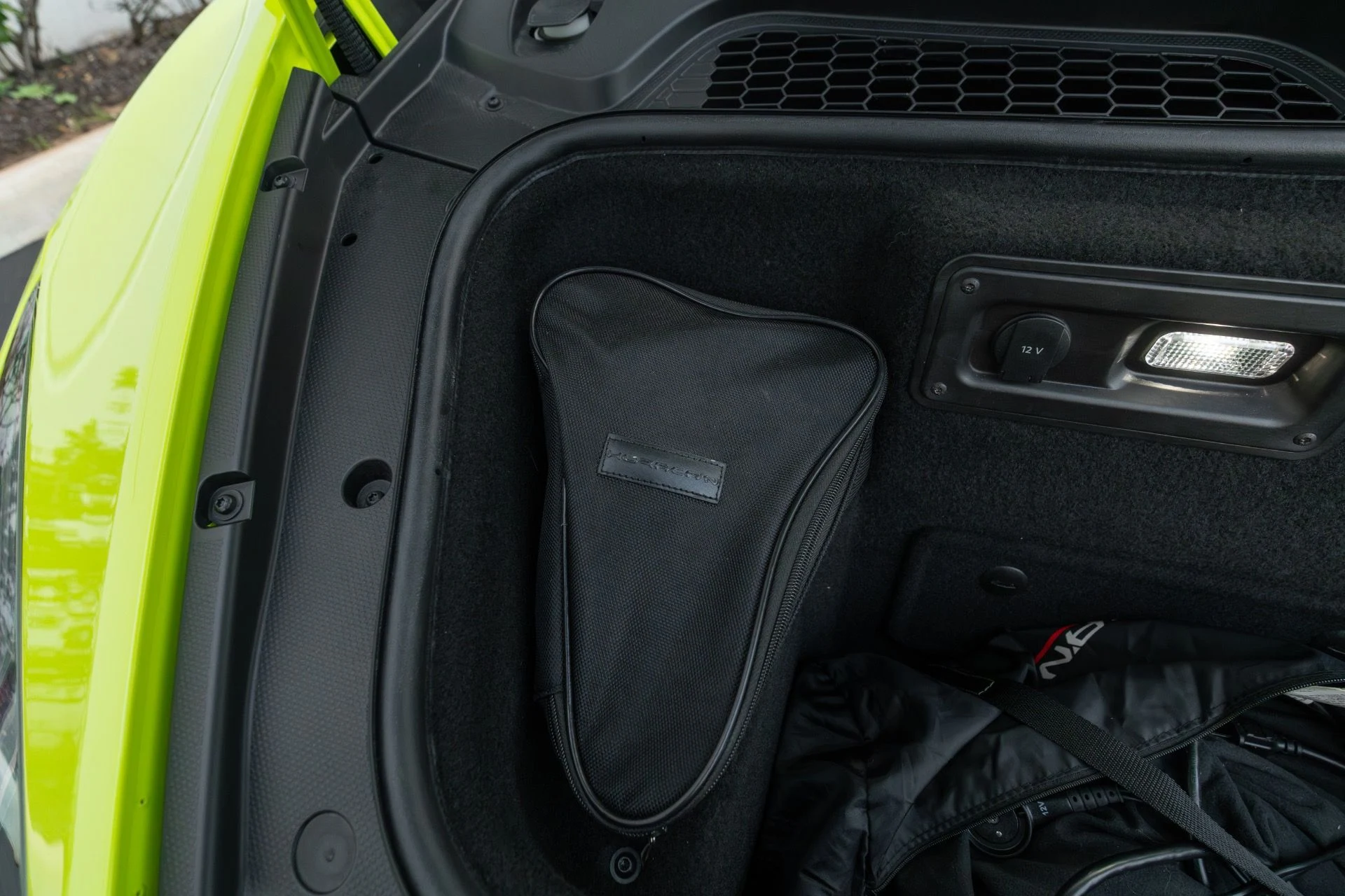 mph052_388645570_Used_2020_Lamborghini_Huracan_EVO_1764467741_b12f7831a9