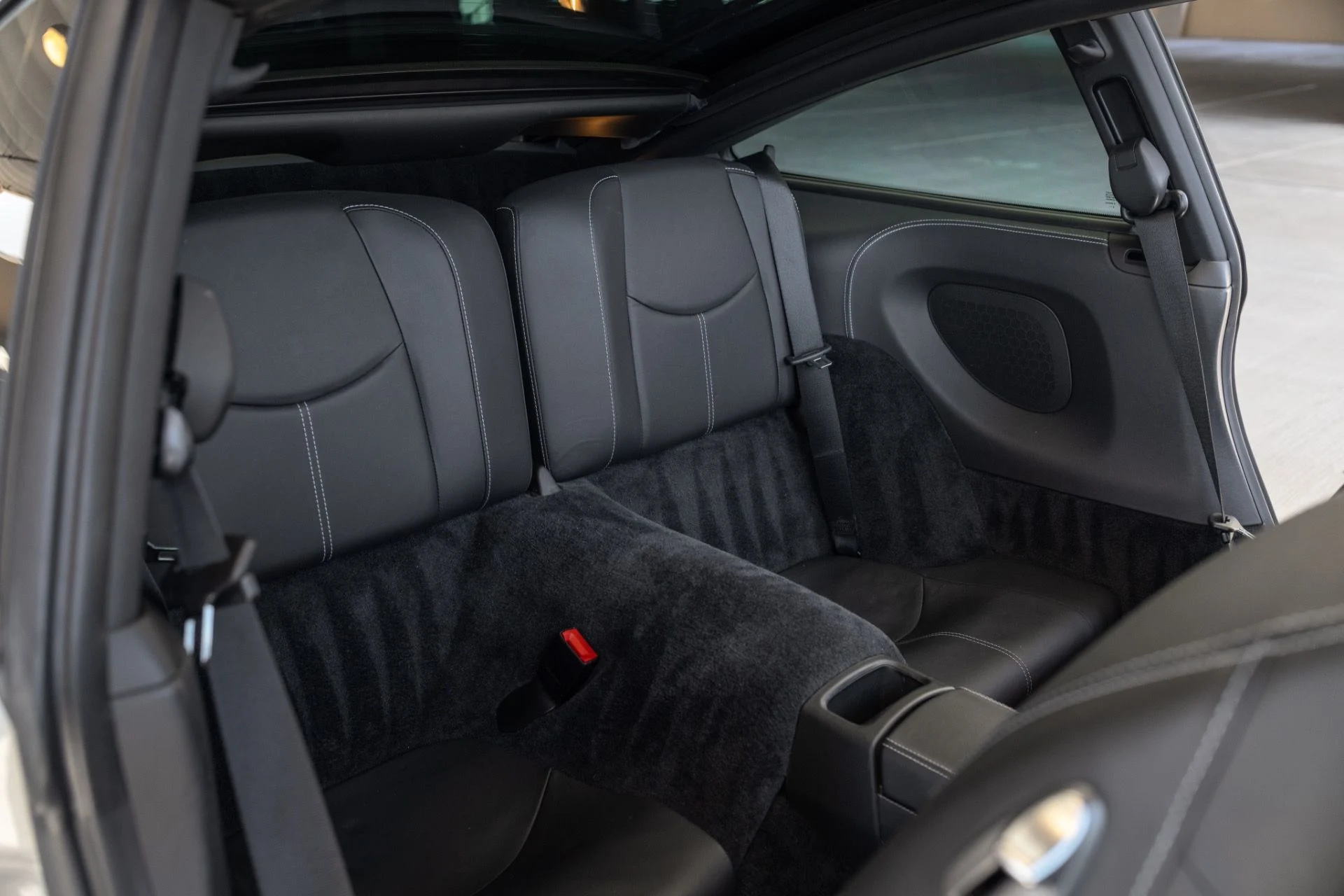 mph052_3892164581_Used_2010_Porsche_911_Targa_4_S_1775765317_965bd2e448