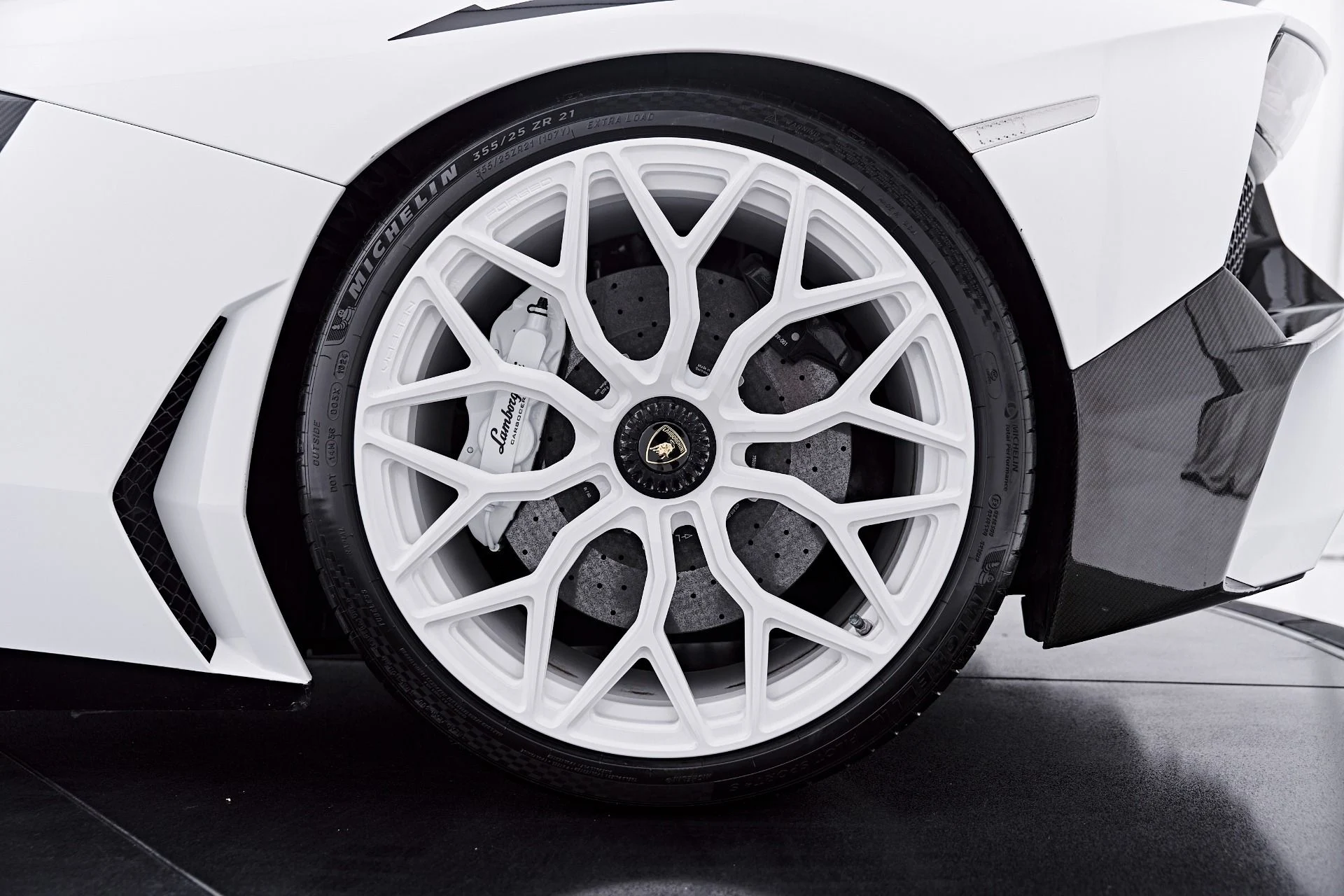 mph052_3914322907_Used_2016_Lamborghini_Aventador_LP_750_4_Super_Veloce_1785199468_8109bd755d
