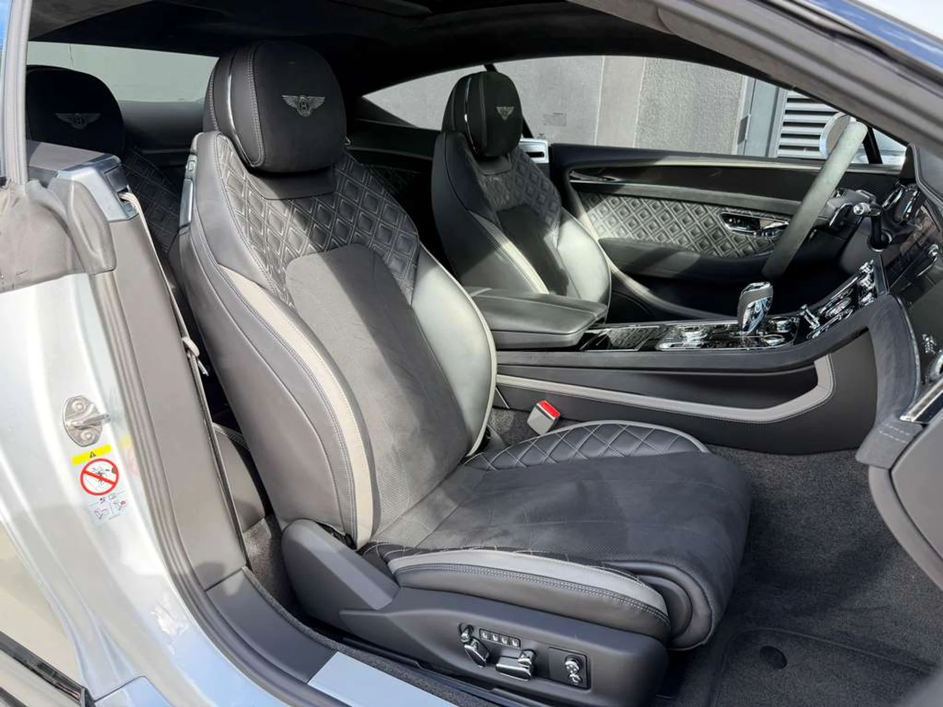 mph052_3919892053_Whats_App_Image_2025_12_17_at_5_40_17_PM_1_51626e9f8a