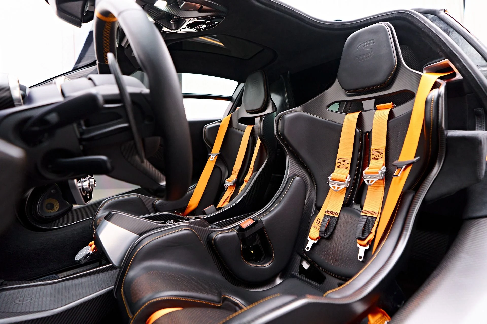 mph052_3920639708_Used_2019_Mc_Laren_Senna_1766516201_e536e50fec