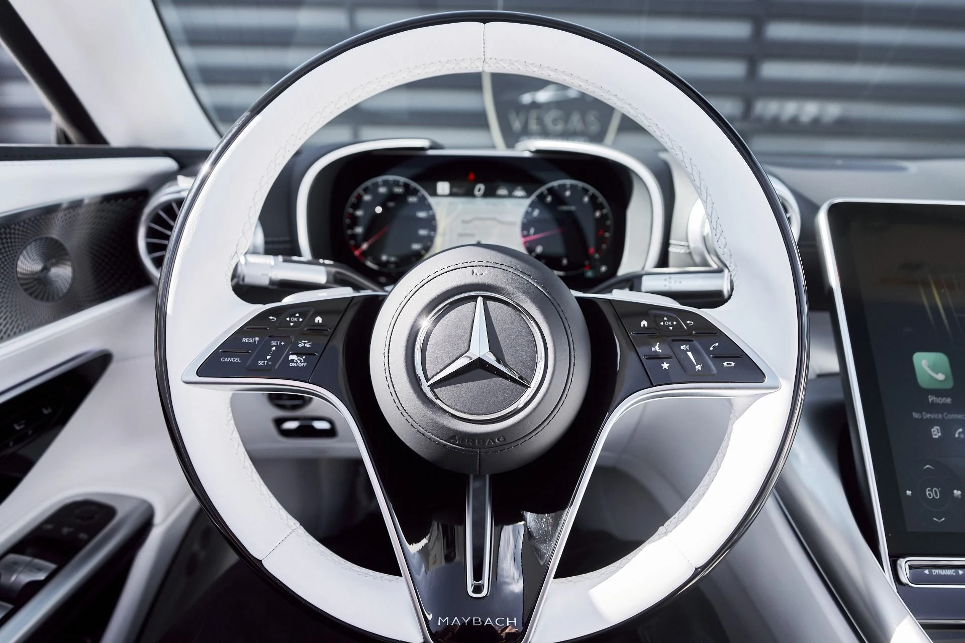 mph052_3936485512_Used_2026_Mercedes_Benz_SL_Class_Maybach_SL_680_1764902828_15cd16201b