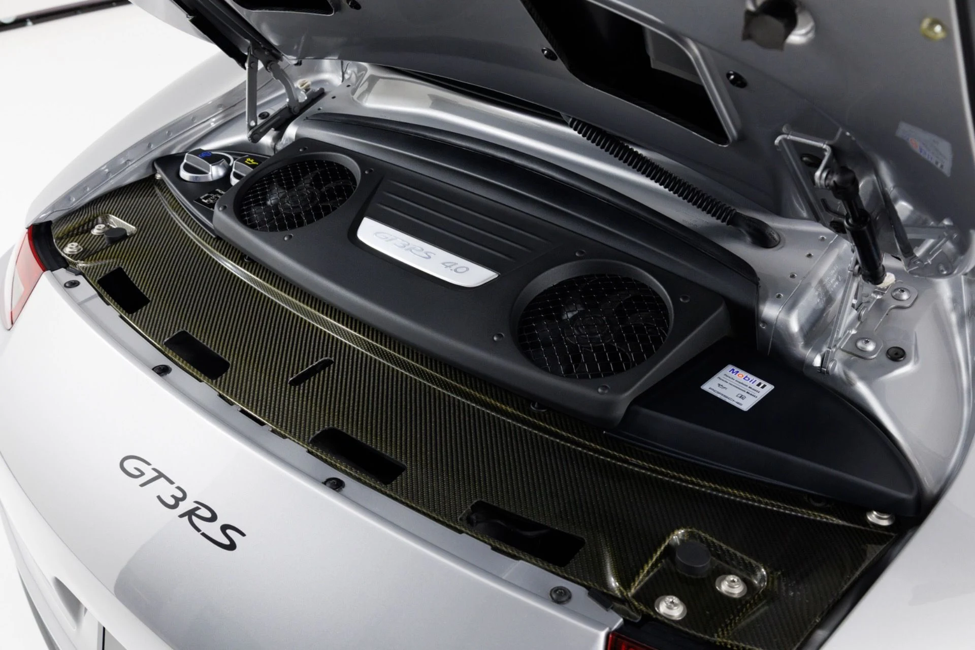 mph052_3941753729_Used_2016_Porsche_911_GT_3_RS_1782496725_dc5d687117