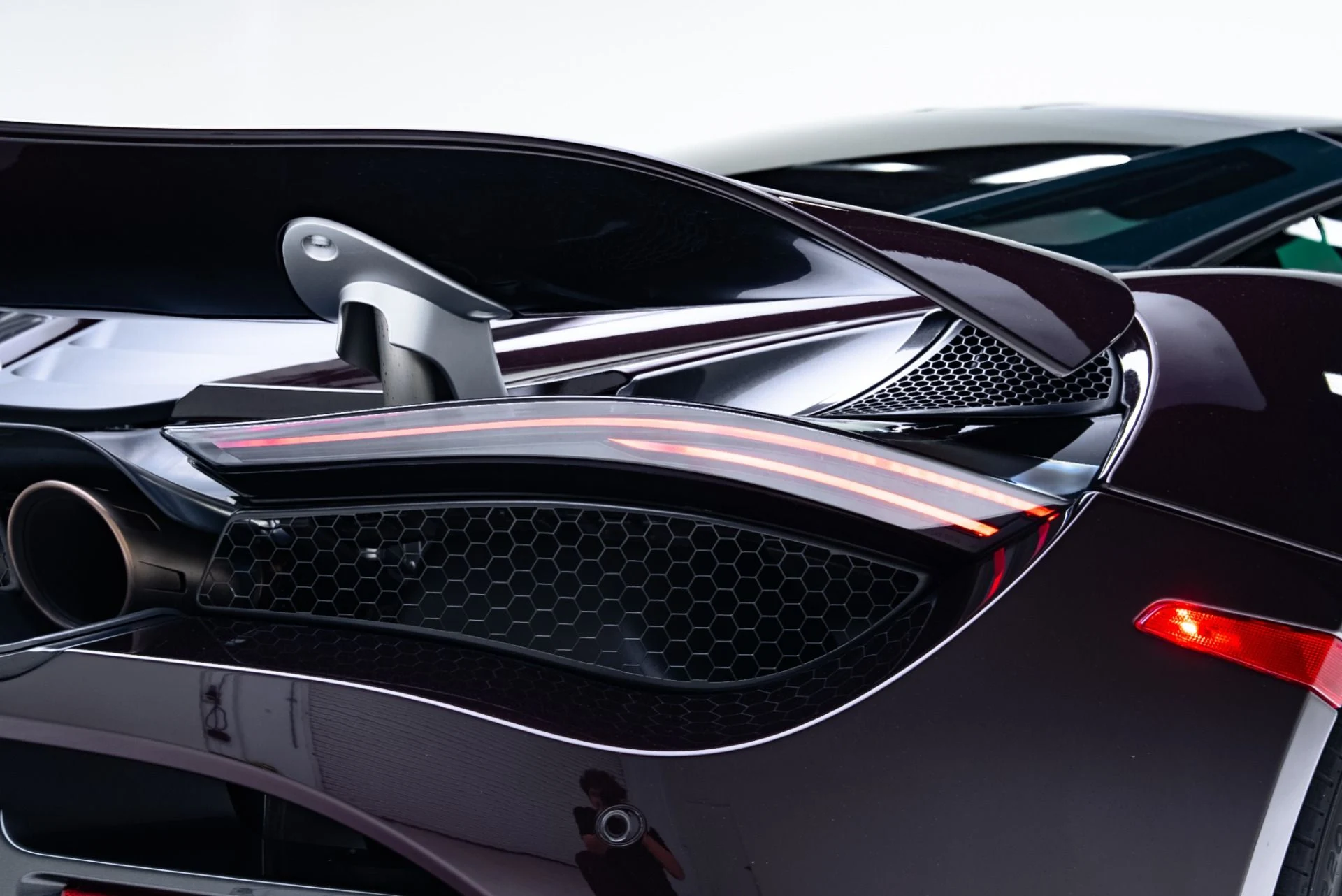 mph052_3964474410_Used_2018_Mc_Laren_720_S_Luxury_1771626810_6697d95532