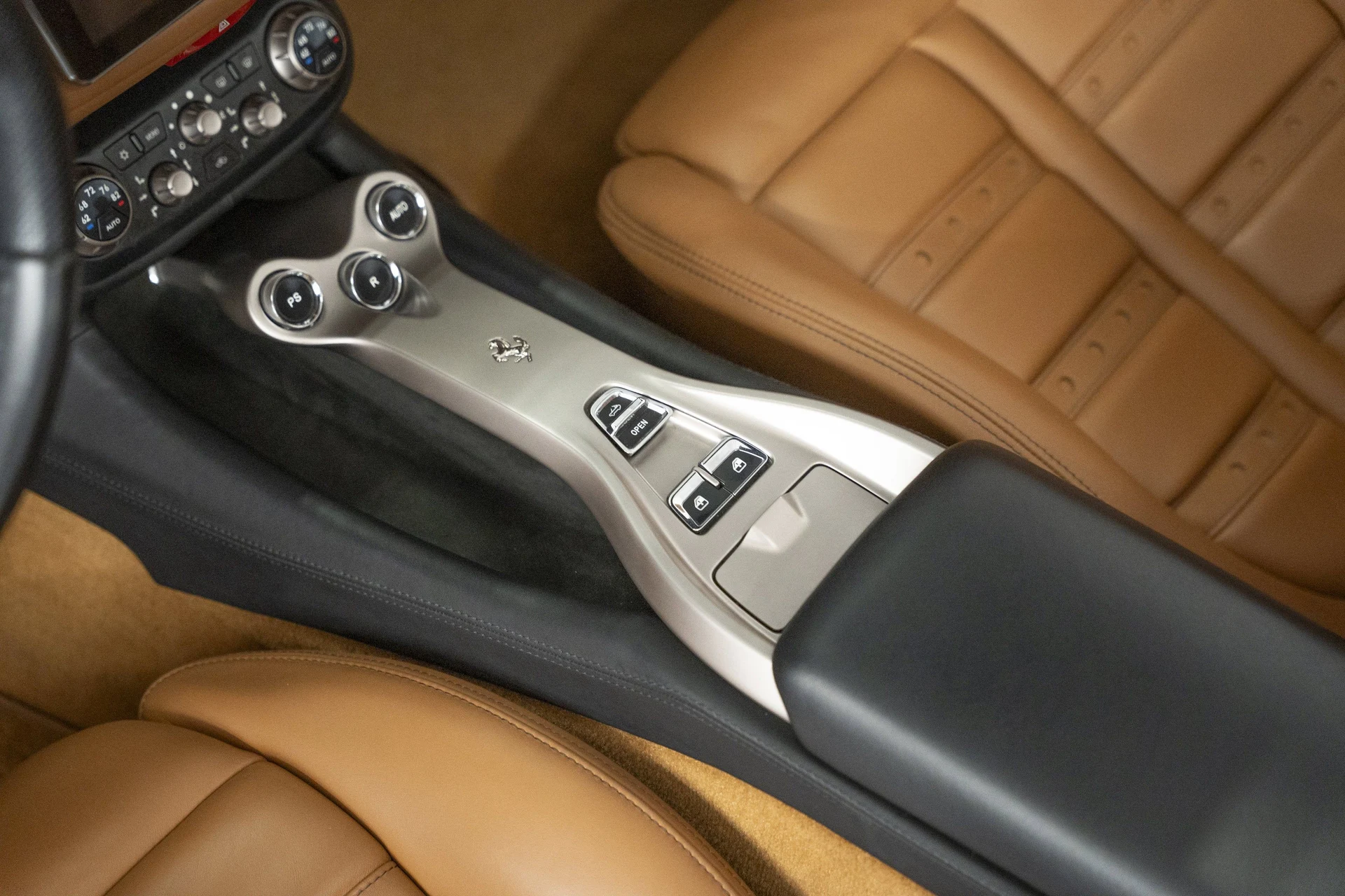 mph052_3971945286_0480ac92a89143209807a5c3d03781eb_2076e48e25