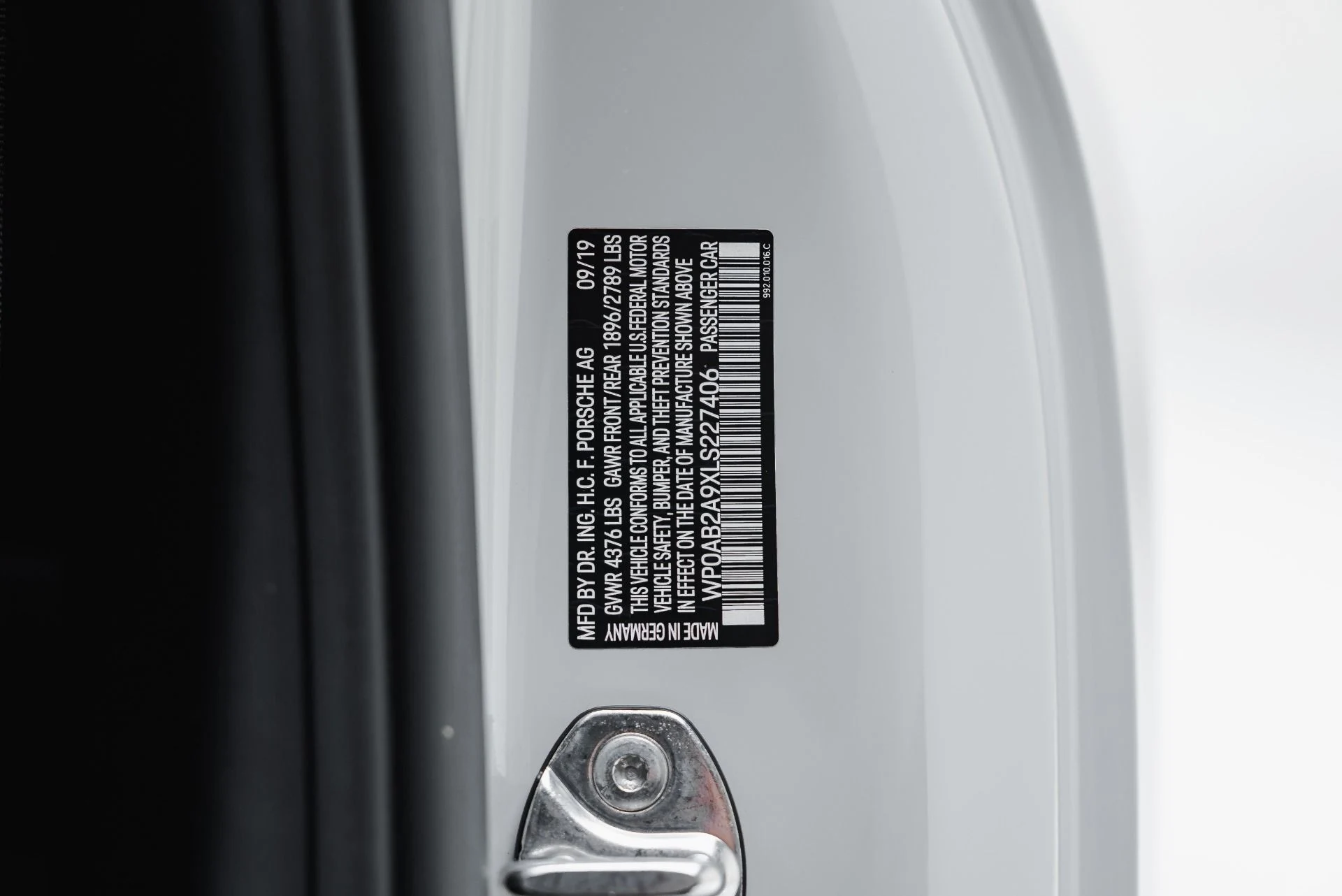 mph052_3974062162_Used_2020_Porsche_911_Carrera_S_1793119692_b0eae18b2d