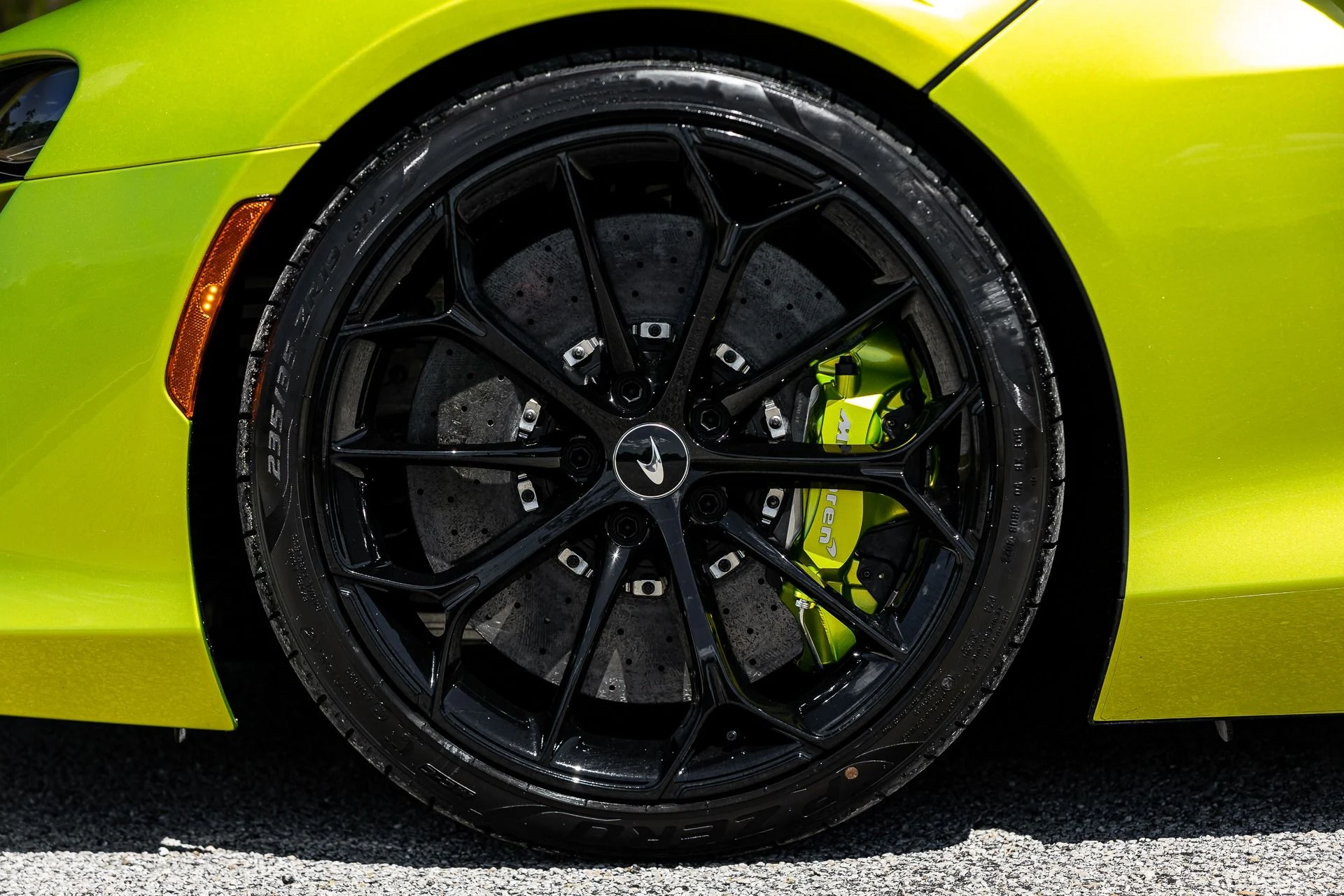 mph052_3997193835_287_p53_l_08898eeb1f