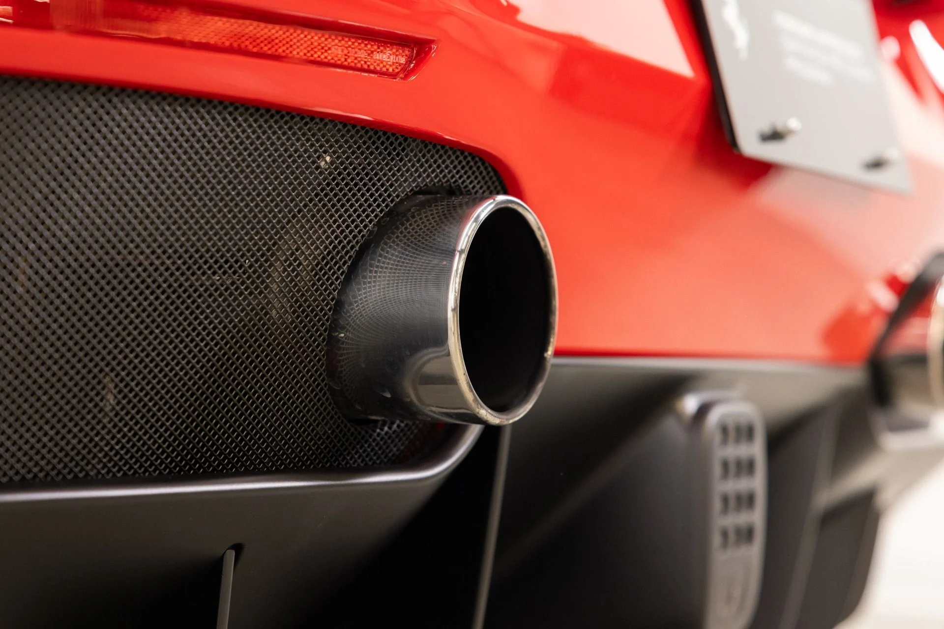 mph052_3999695846_Used_2017_Ferrari_488_Spider_1782928038_f0e864b717
