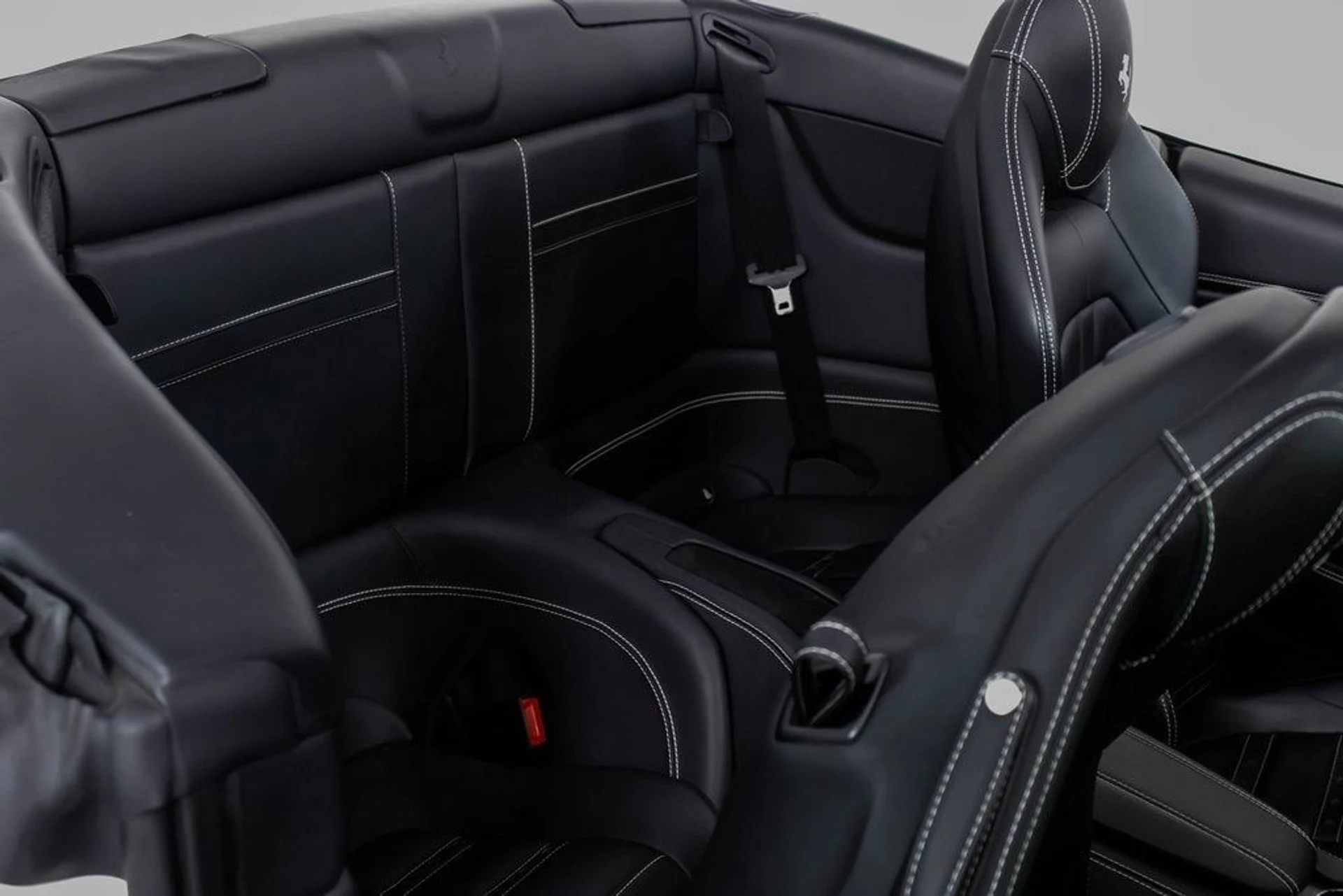 mph052_4001152385_090ba9e370a44f26960153f80474c31bx_5c6d264935