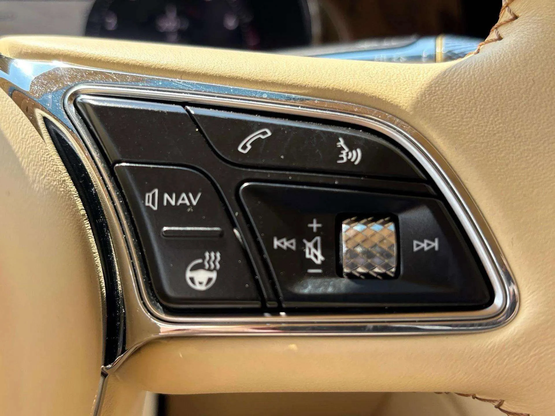 mph052_4001753093_8ceb66a94c5e4cdb84927a4f40ef4325_831dd7dcd2