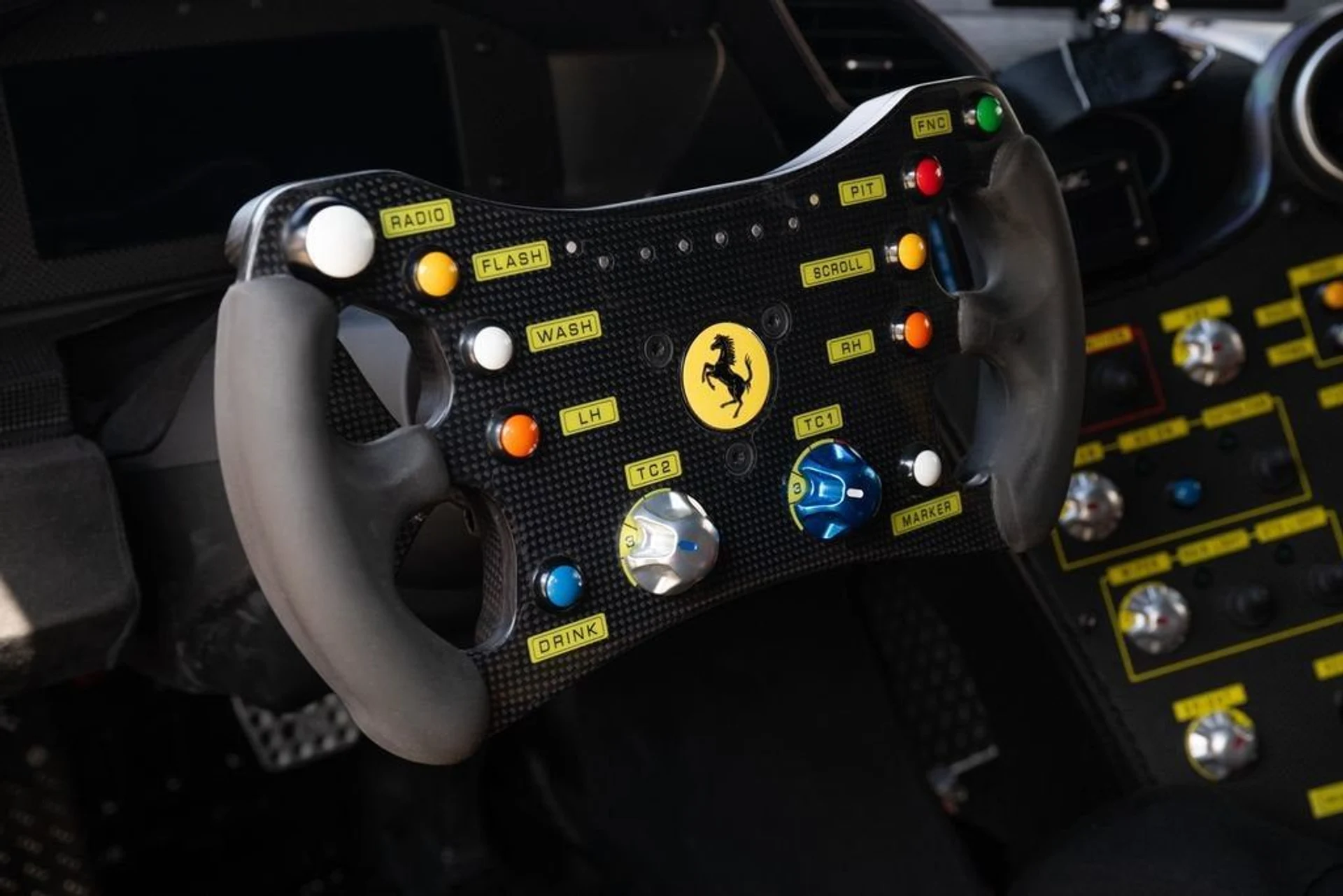 mph052_400270447_10b7407e0c8a42b68f419080f3532c12_ece8feeb3c