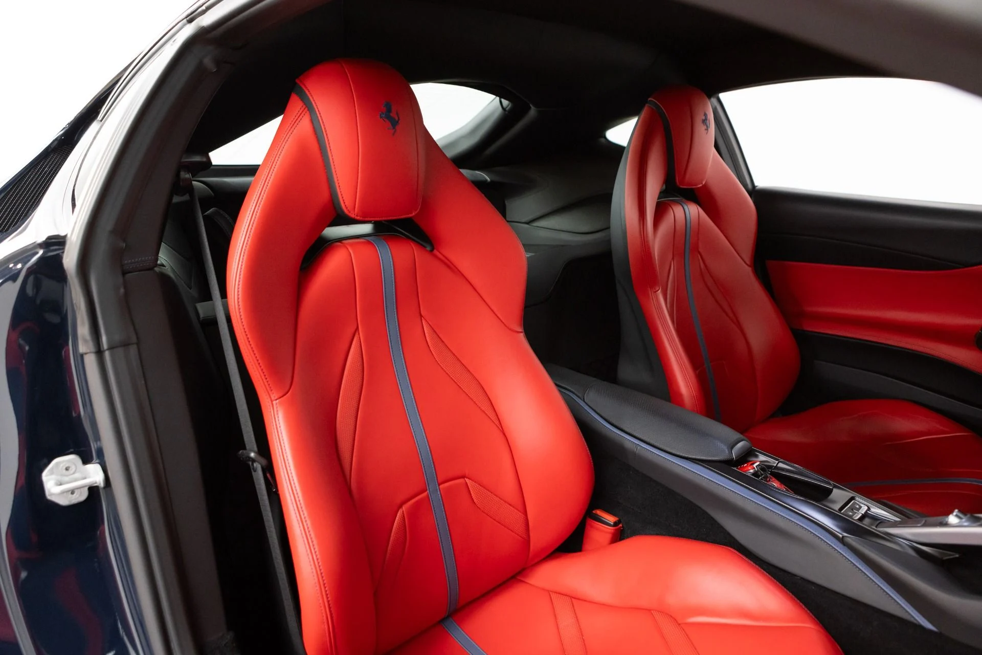 mph052_401288324_Used_2020_Ferrari_812_Superfast_1779459079_91dc0a5223