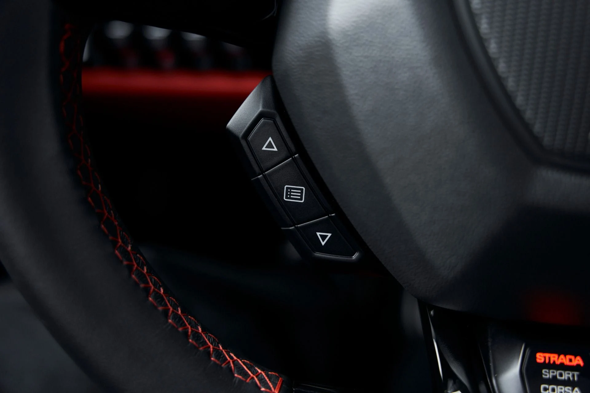 mph052_4013275052_Used_2023_Lamborghini_Huracan_EVO_Base_1769049090_cbbbe33c64