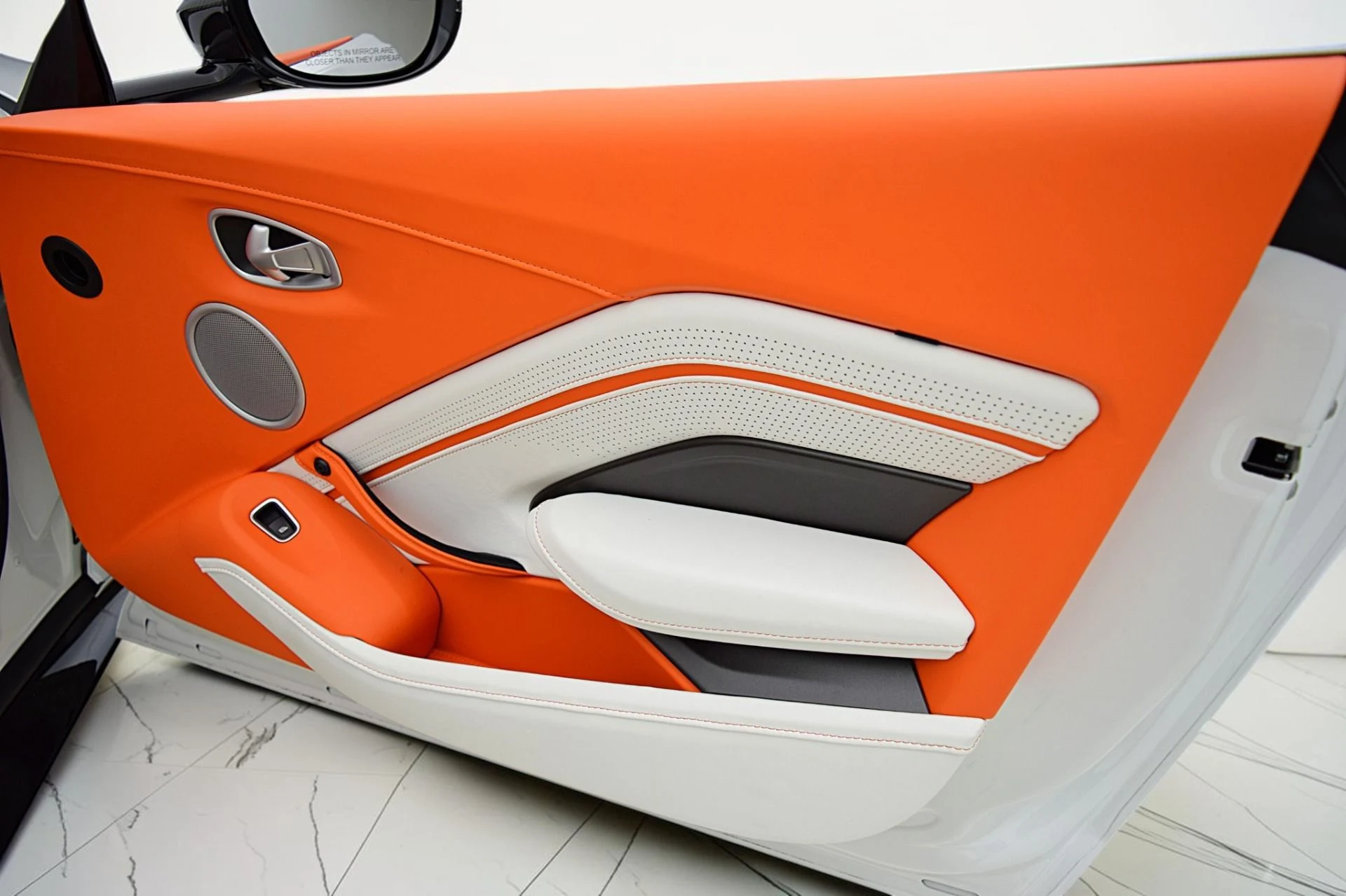 mph052_401531256_Used_2023_Aston_Martin_Vantage_Roadster_ba3098cc57