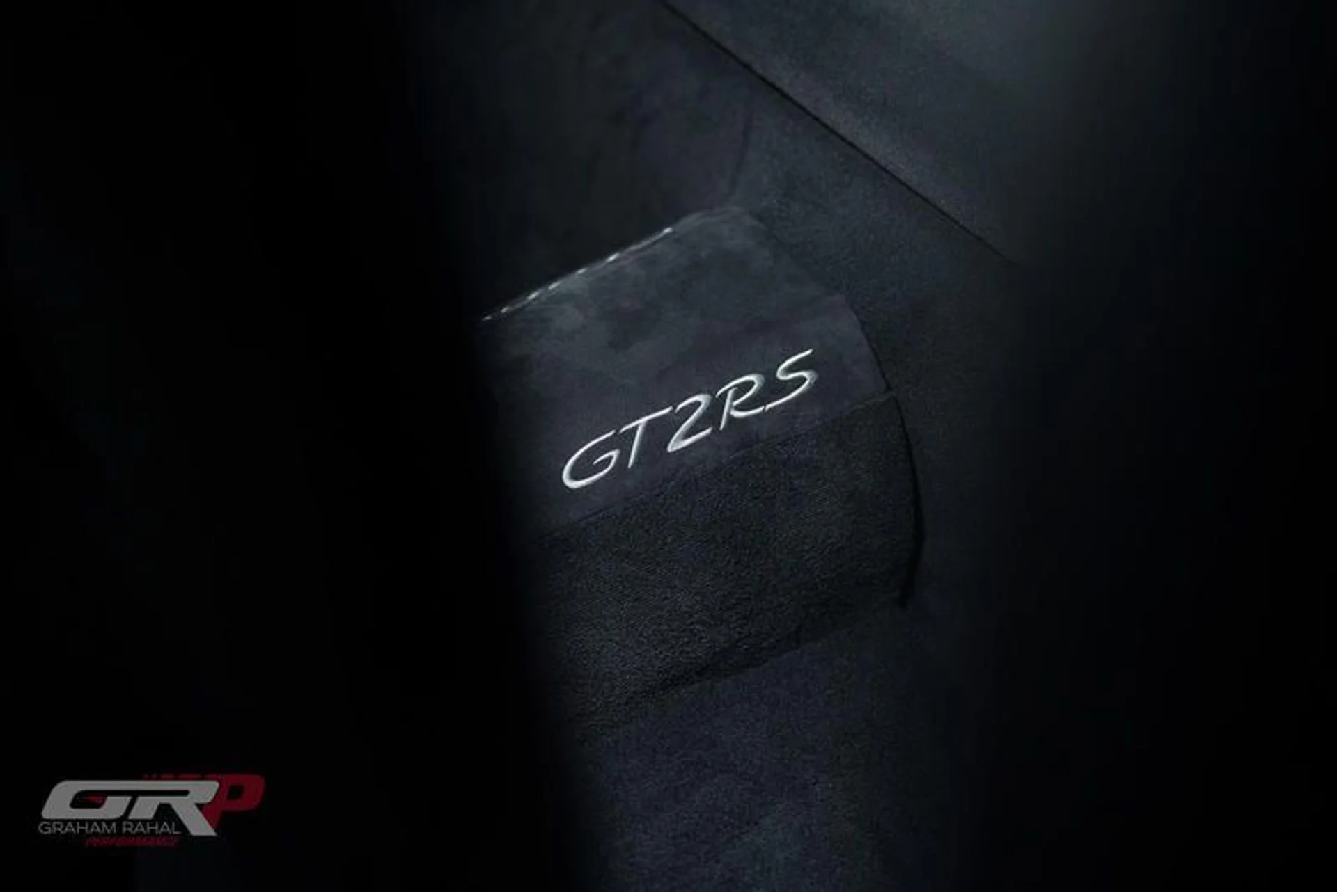 mph052_4021779403_143_E4_C6_D_C83_B_4_EB_1_887_A_CB_990_B5_F2_A21_cbf20937de