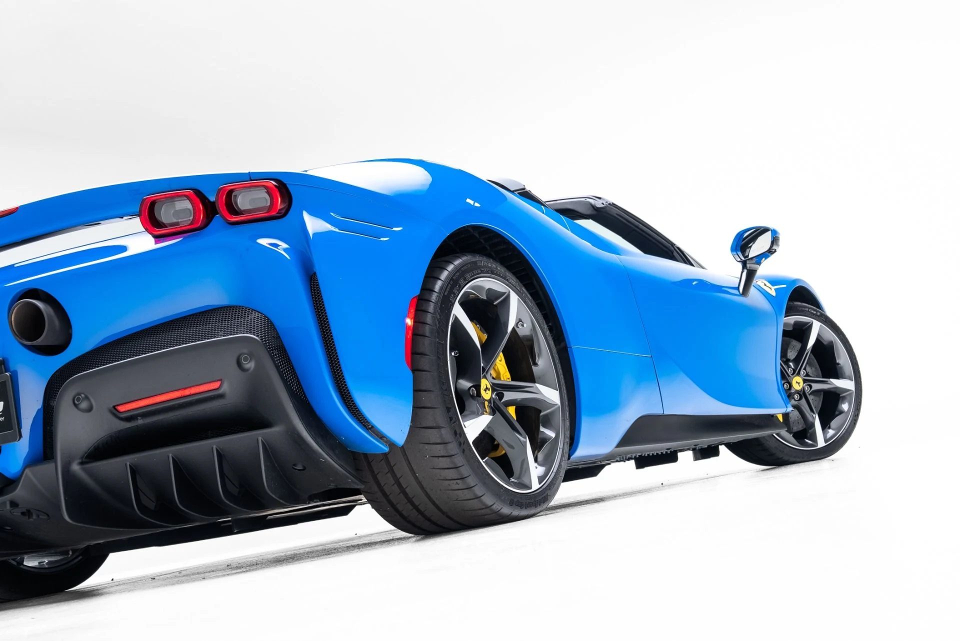 mph052_4030829036_Used_2024_Ferrari_SF_90_Spider_1772738593_6eb0bee2ea