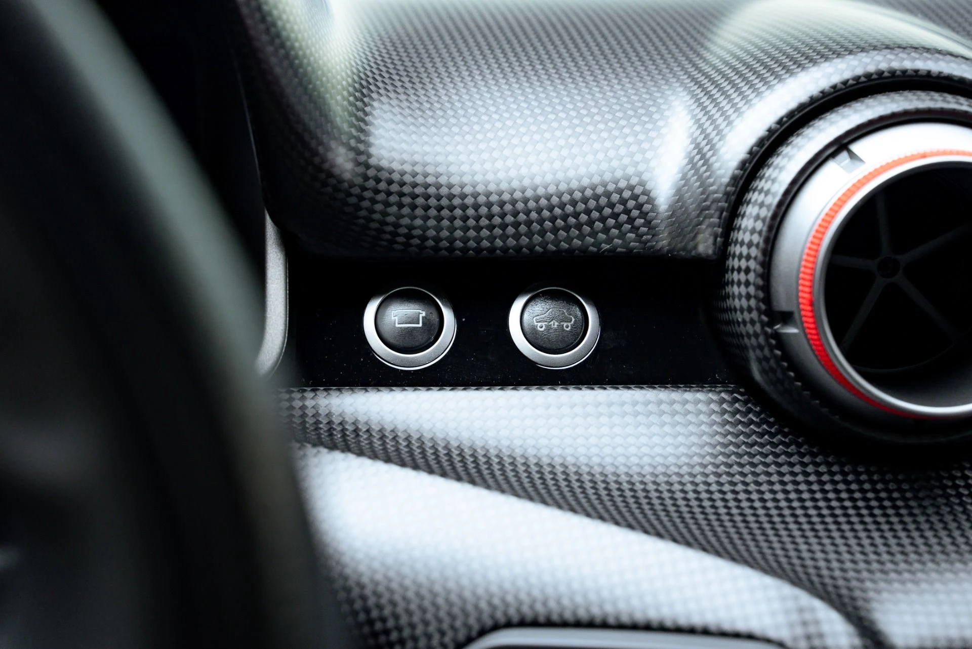 mph052_404004694_Used_2017_Ferrari_F12tdf_1777334892_dc53bdf5c0