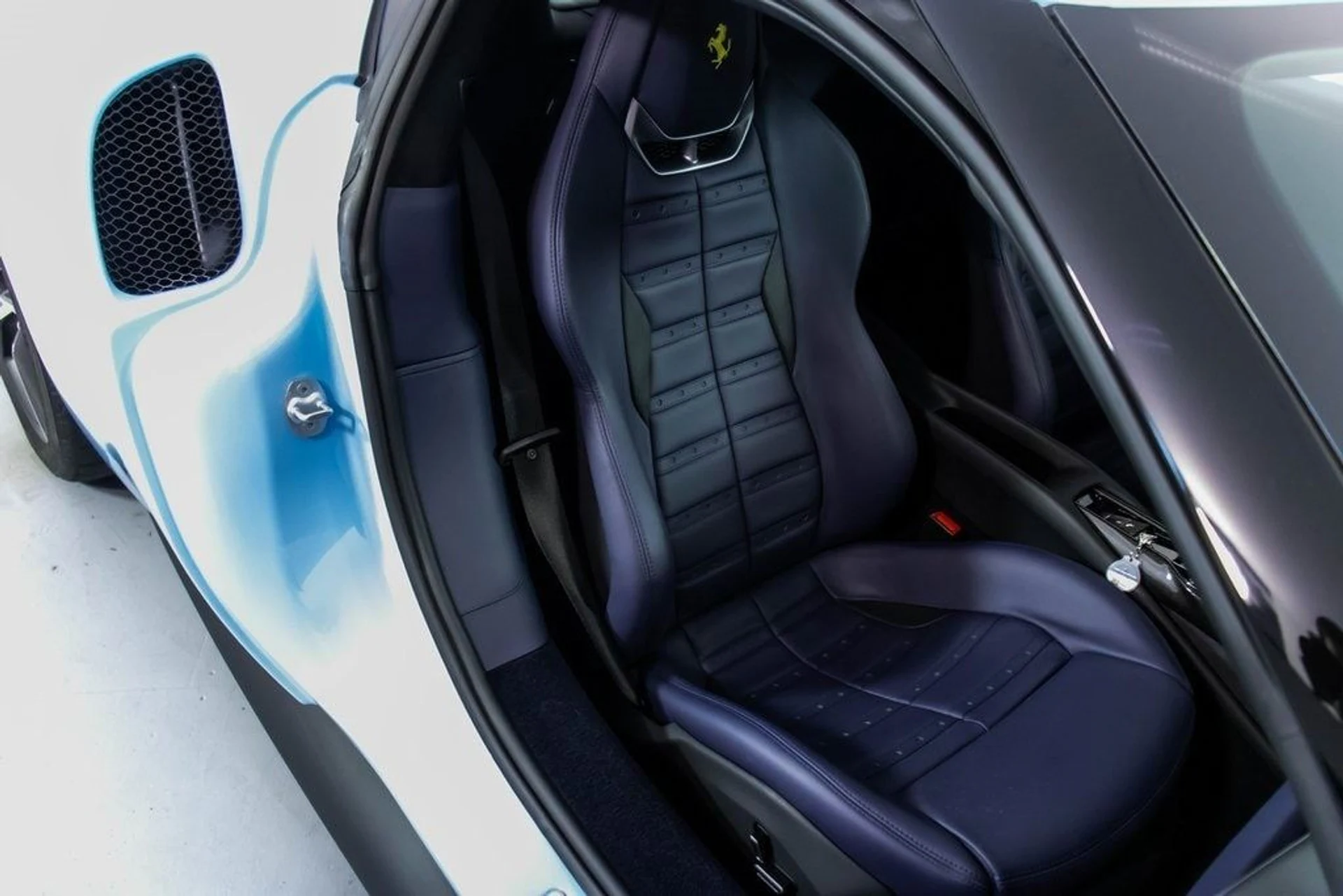 mph052_4053334052_a09ba71da1572aa31a235c41e21230cex_1772eff0cc