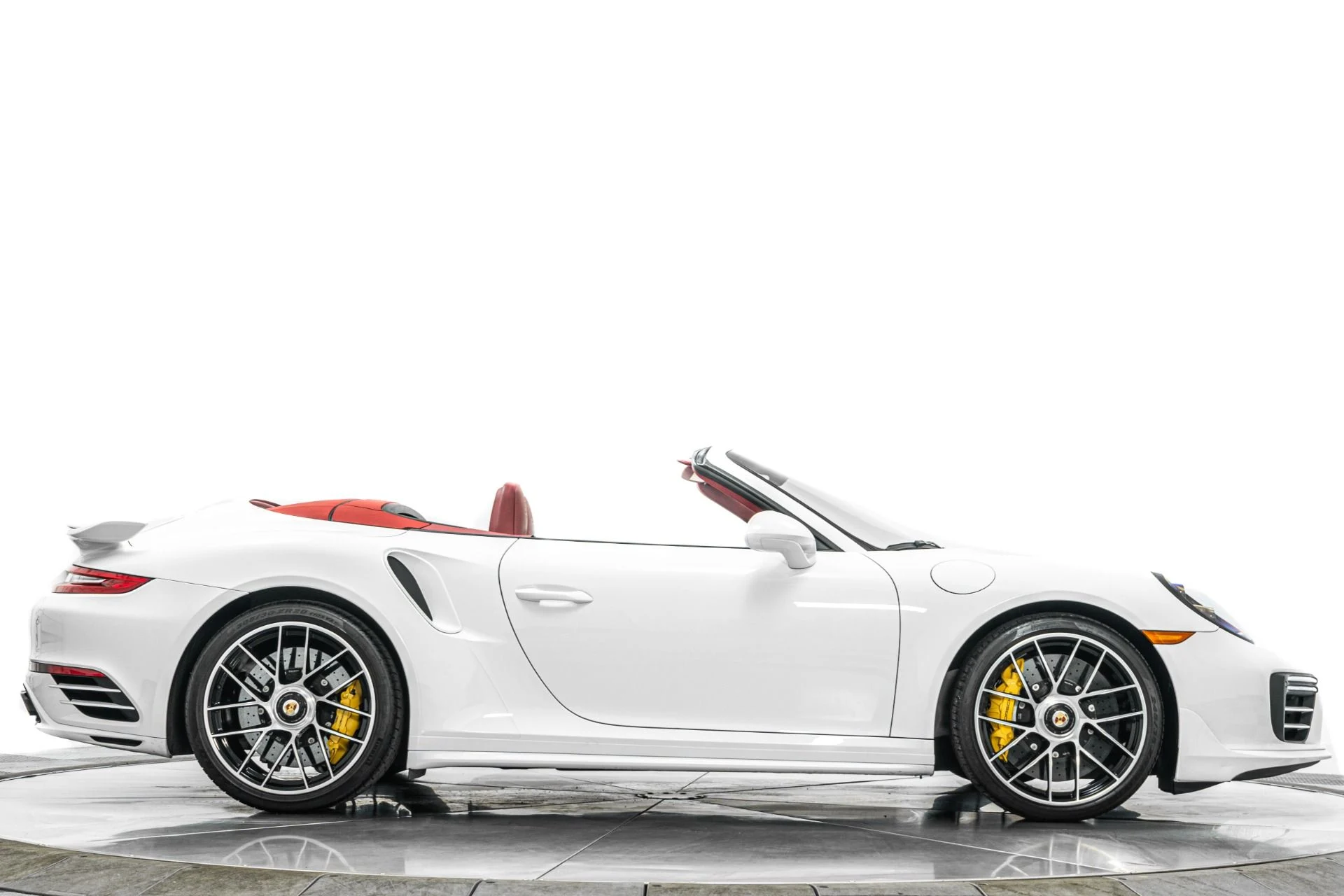 mph052_406080518_Used_2019_Porsche_911_Turbo_S_Cabriolet_Factory_Aerokit_Burmester_Audio_Front_Axle_Lift_1778507035_7460bffbbe