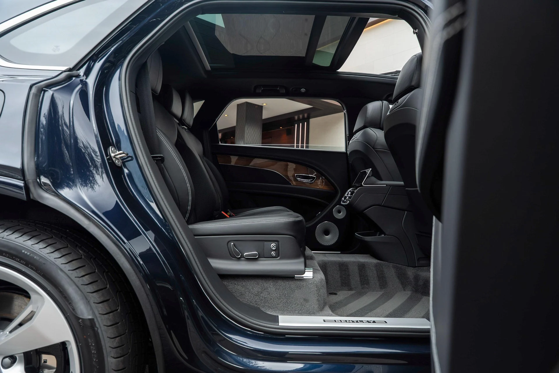 mph052_4074970709_470962004_69254b9f4f45499275381016_35def13fc1