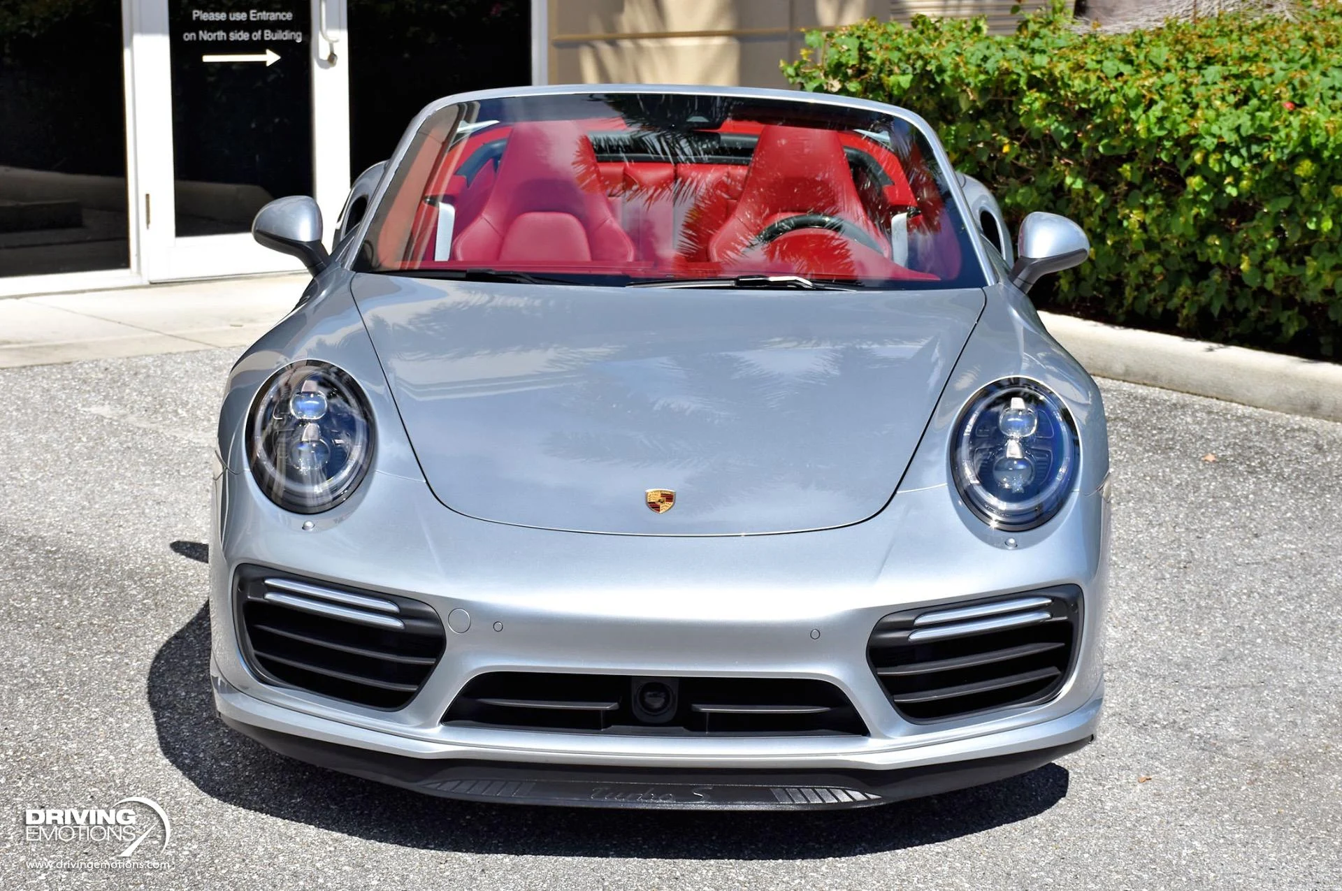 mph052_4100263943_866_p53_l_e9f475beeb