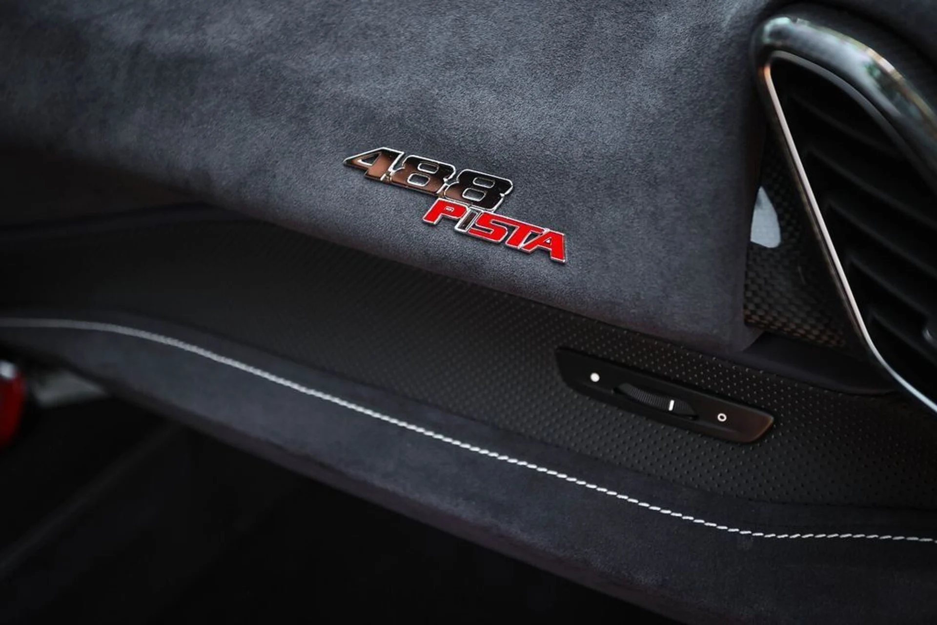 mph052_4135702947_7180d333b3ef7d2352fe2744736aa58b_4f529ffaf3