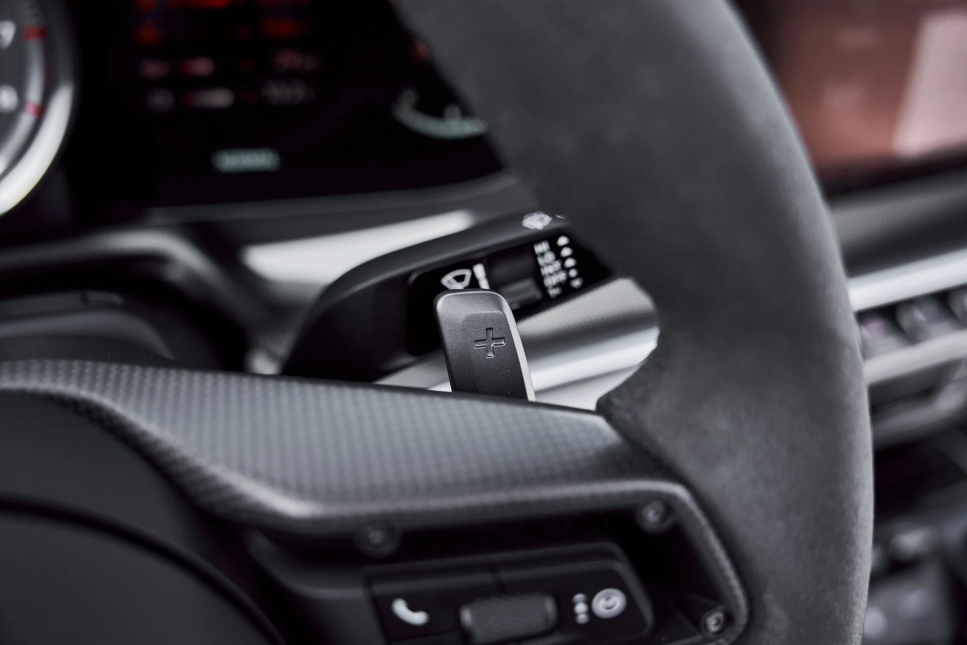 mph052_4143209127_Used_2025_Porsche_911_Turbo_S_1772157316_8bb392230e