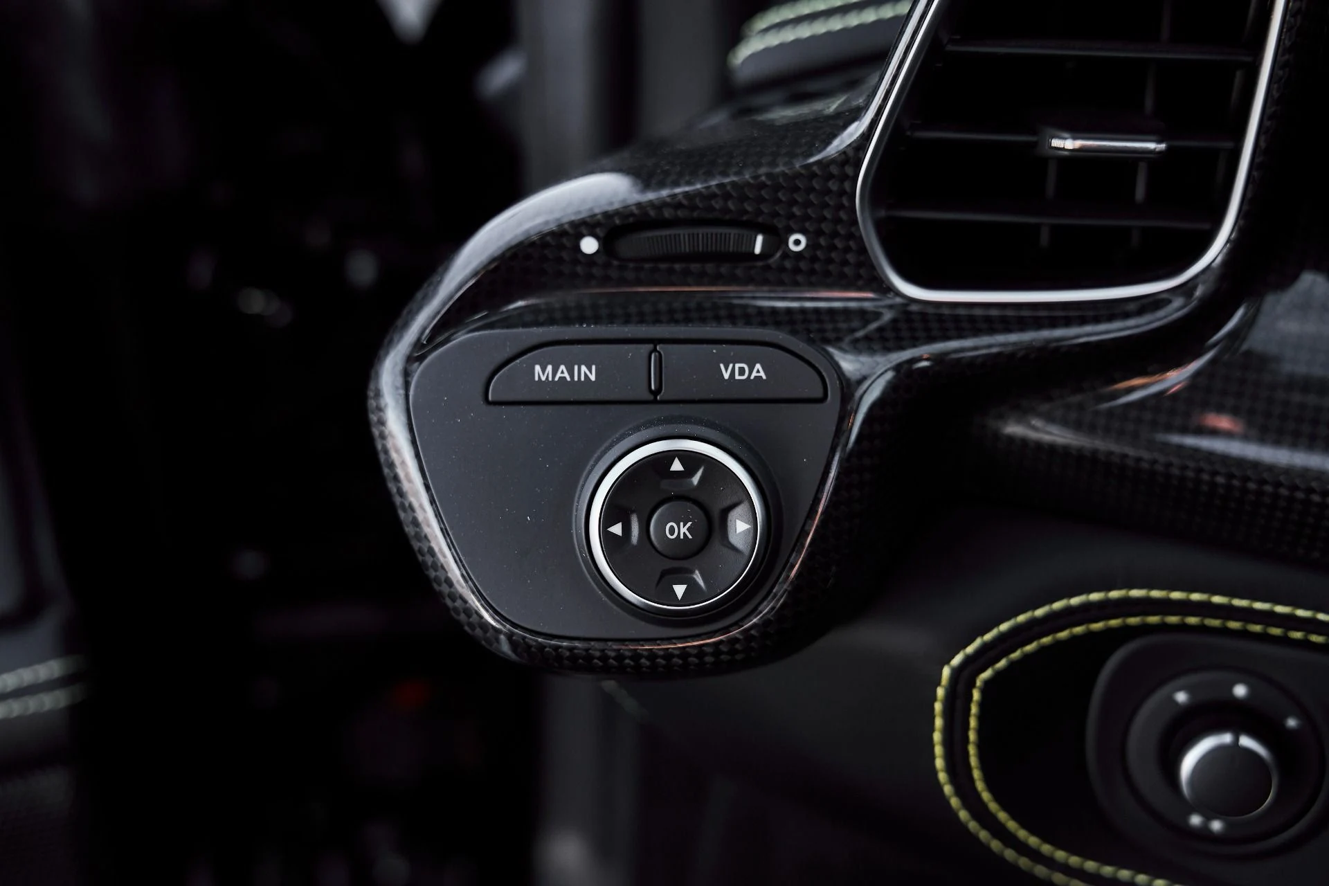 mph052_4180087387_Used_2015_Ferrari_458_Spider_Base_1777010311_37cc8ab3ad