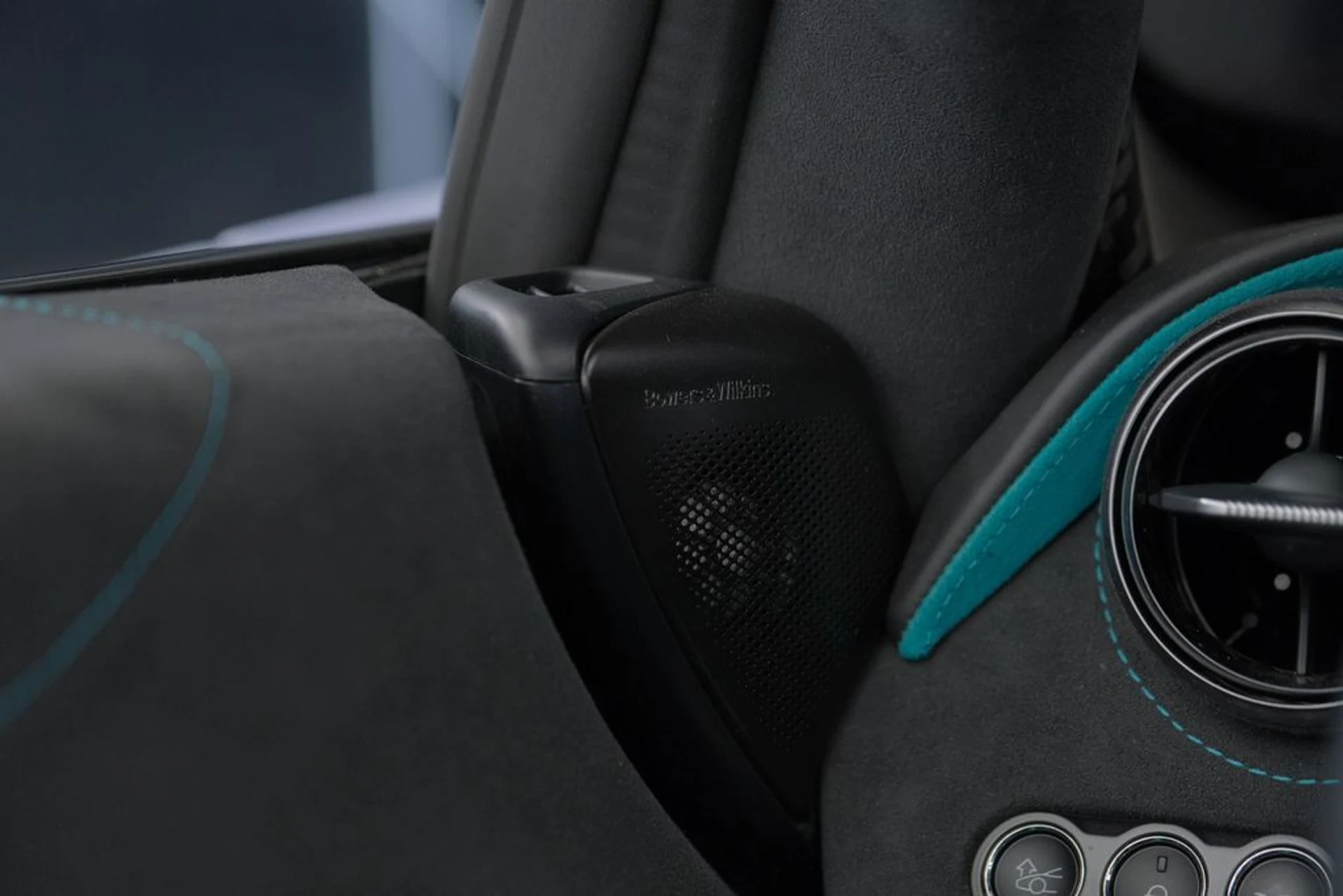 mph052_4182323636_325ee813c90787b0d2024c545479faf4_1c84832957