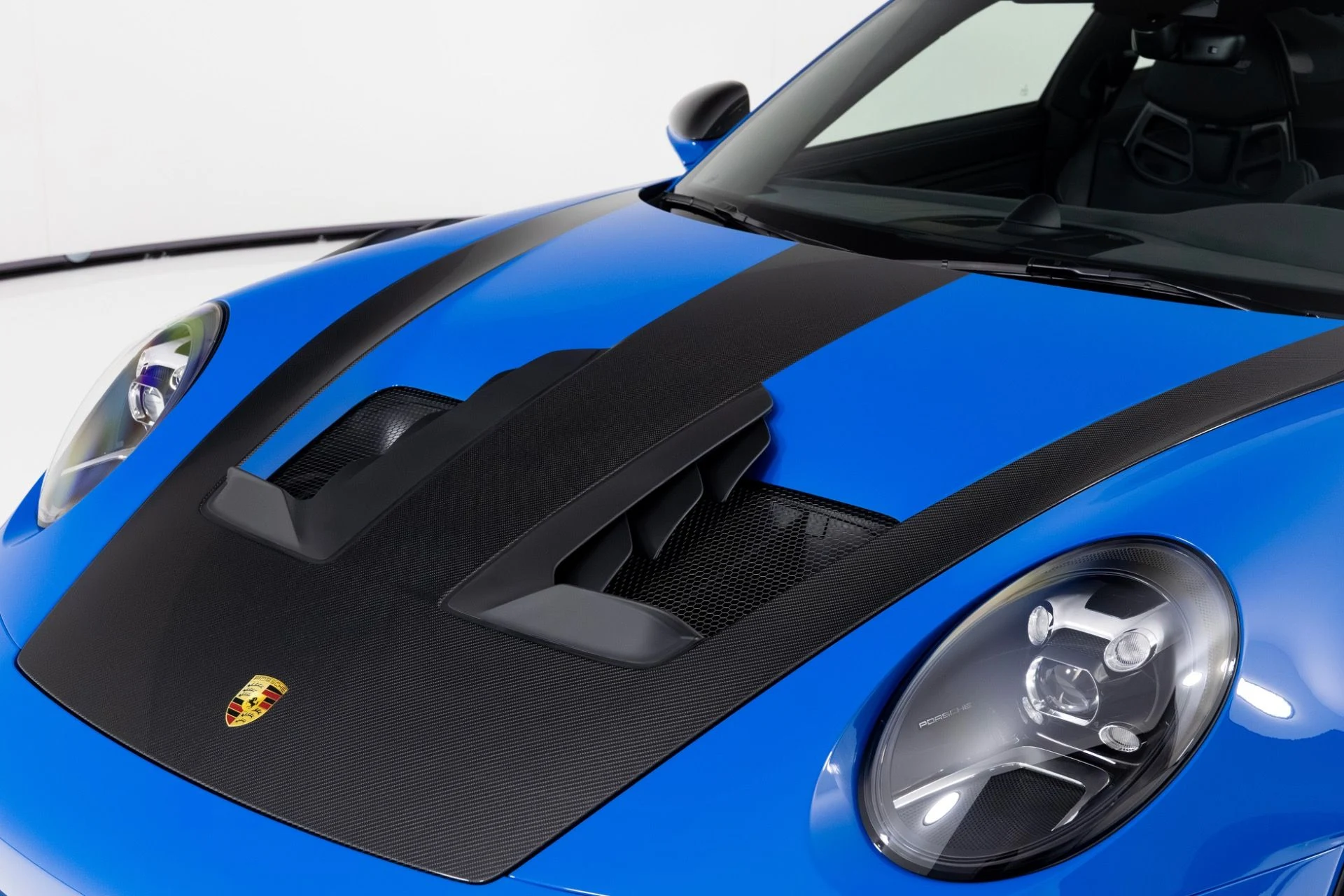 mph052_4221858432_Used_2025_Porsche_911_GT_3_RS_1765482757_17571763fd