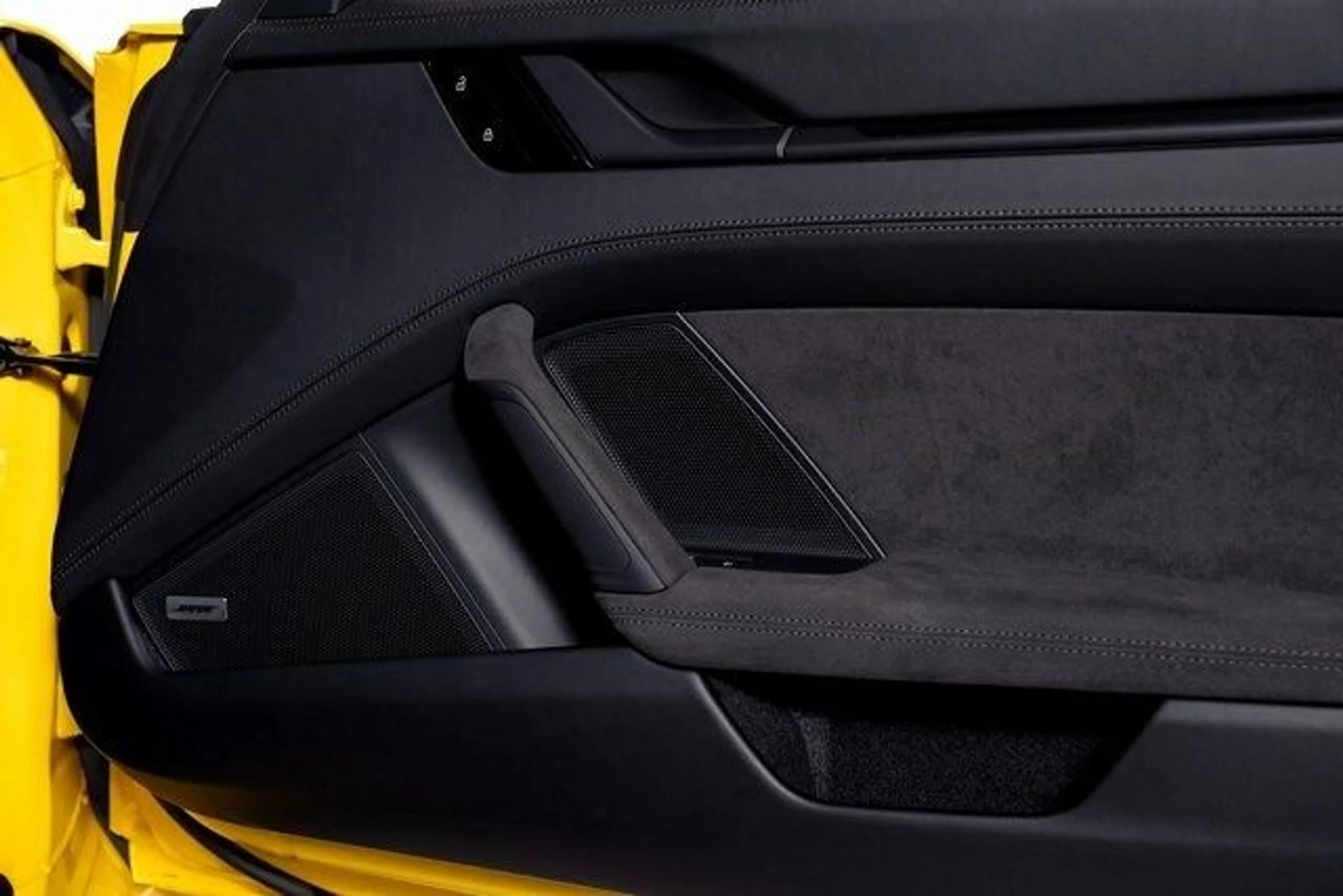 mph052_4225936766_5feed1b3d44e4b11eaa1fdf3448241c9x_1bab2dae37