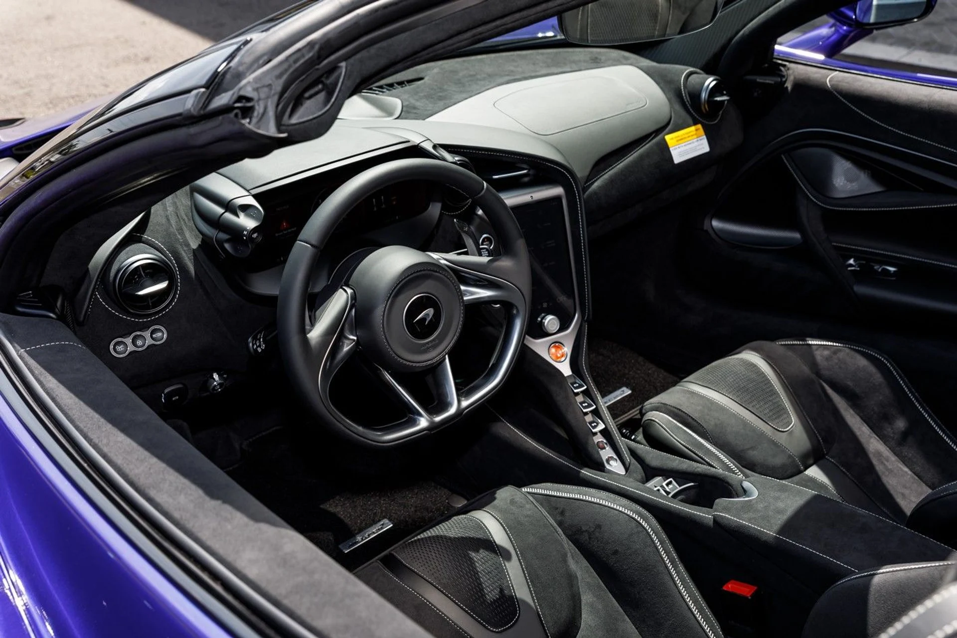 mph052_4236824147_590_p53_l_6b9b87d617