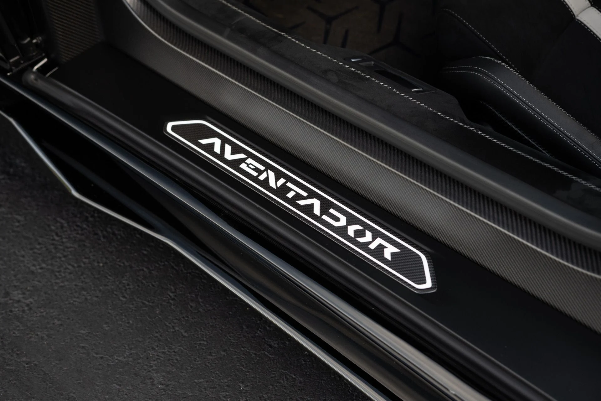 mph052_4264941410_Used_2020_Lamborghini_Aventador_LP_770_4_SVJ_Roadster_1766609736_9bfd4edb74