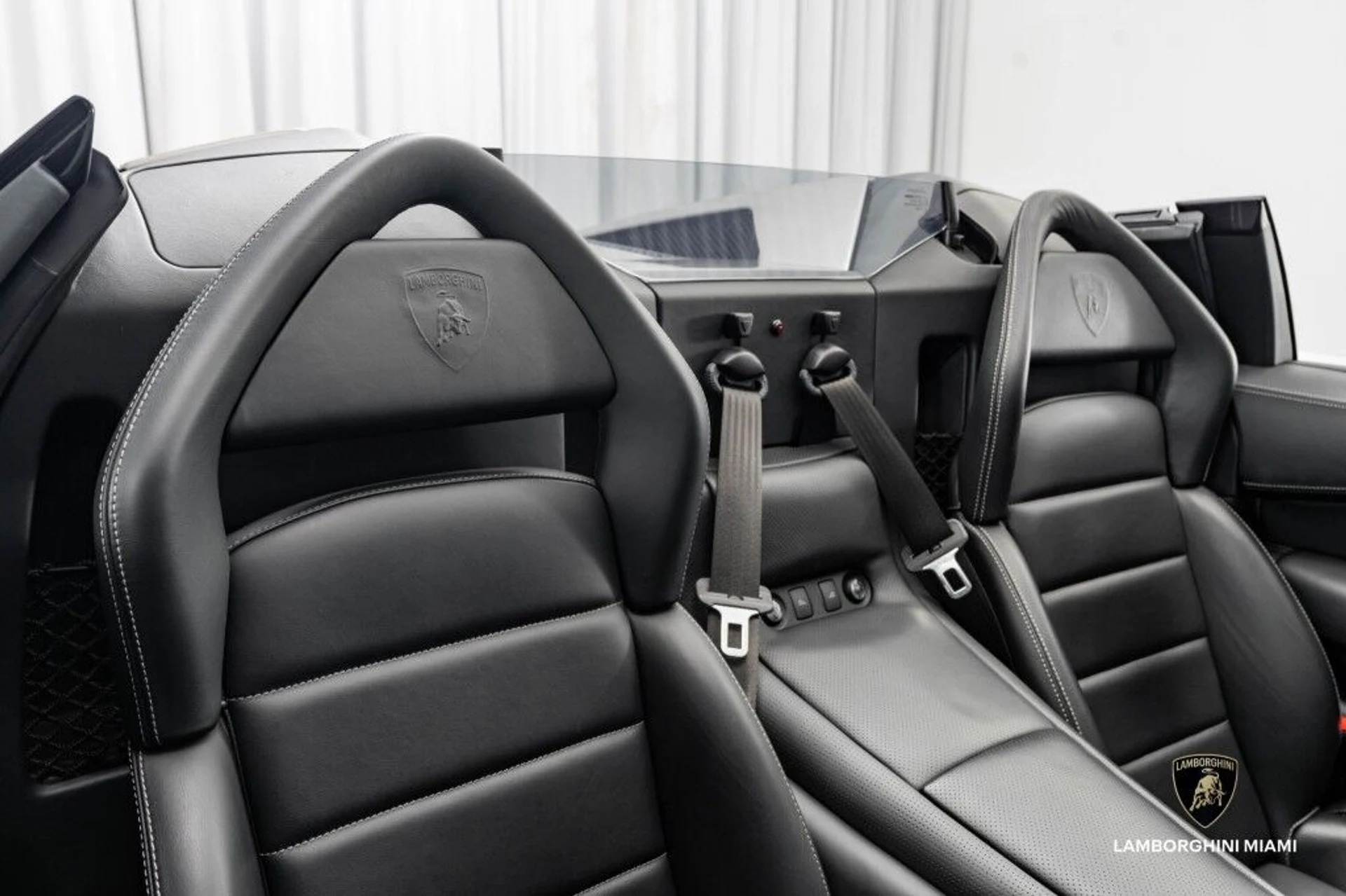 mph052_4272745930_c99e48eb6788840f14d4964e160b75fc_1756a76871