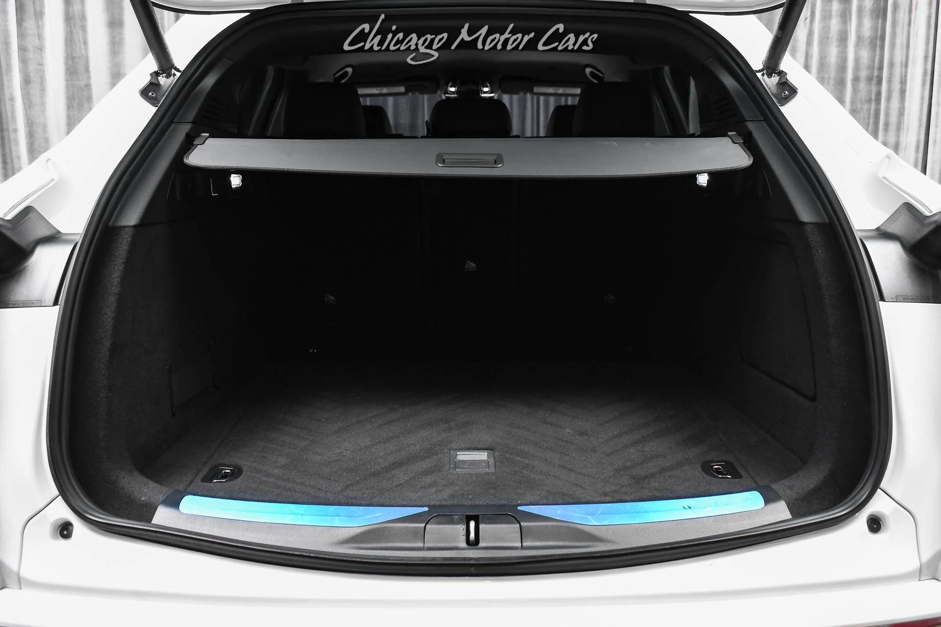 mph052_4274089258_13156_p53_l_ae3d6283c4