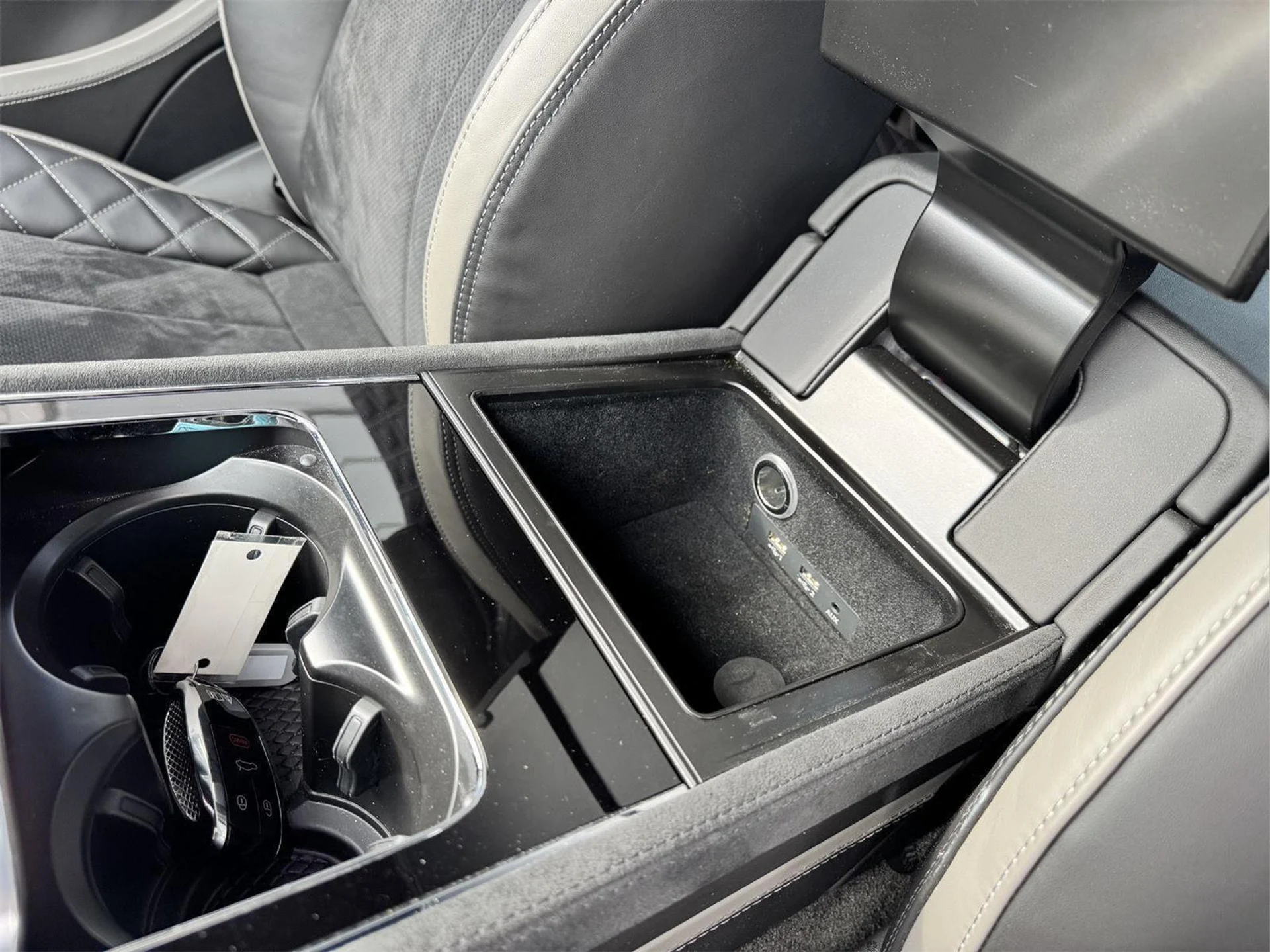 mph052_4283911800_cb813cffea66e65e12038e912ed2e4d1_761e230533