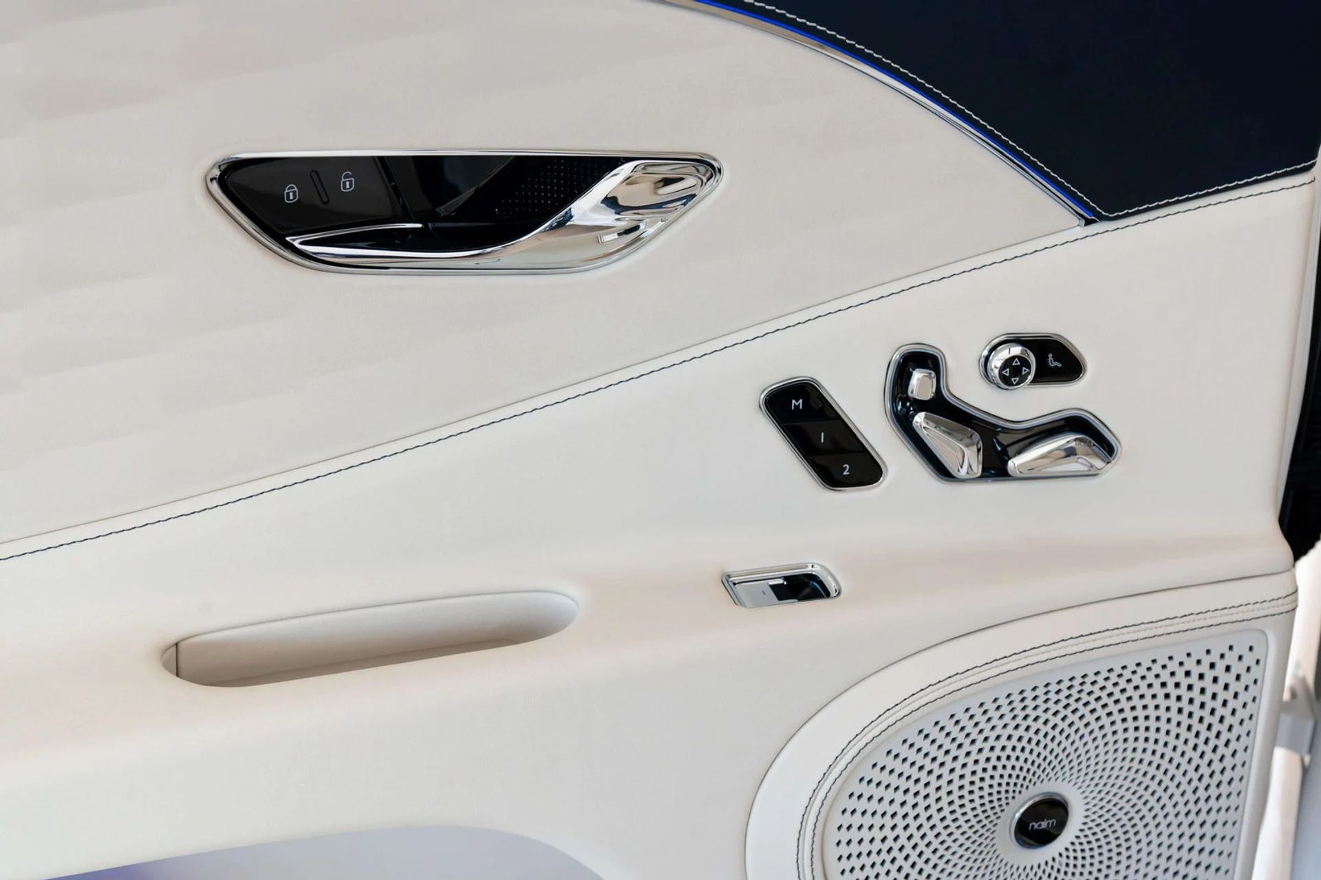 mph052_44355510_c243bc74_a7a8_436d_919f_4b6a248fd2a0_360805dc26