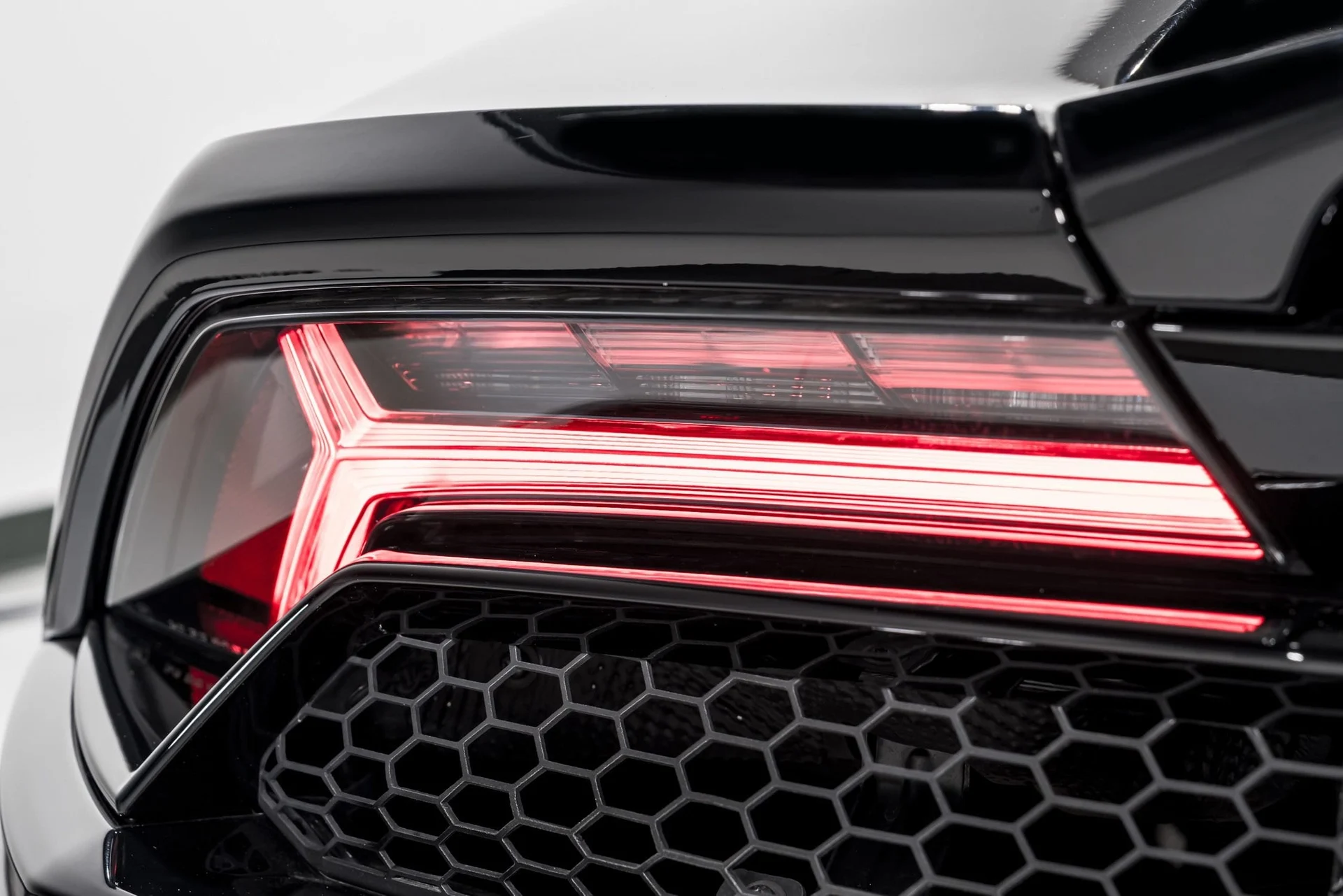 mph052_448215222_28f601bc3c5a709fa5bc840117f4c018x_6af8a0bad9