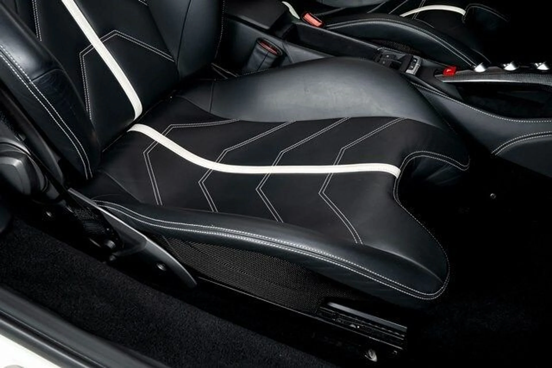 mph052_451411112_d0e6a4dc68b330d644b9a7507c6c81bdx_47389d2c14