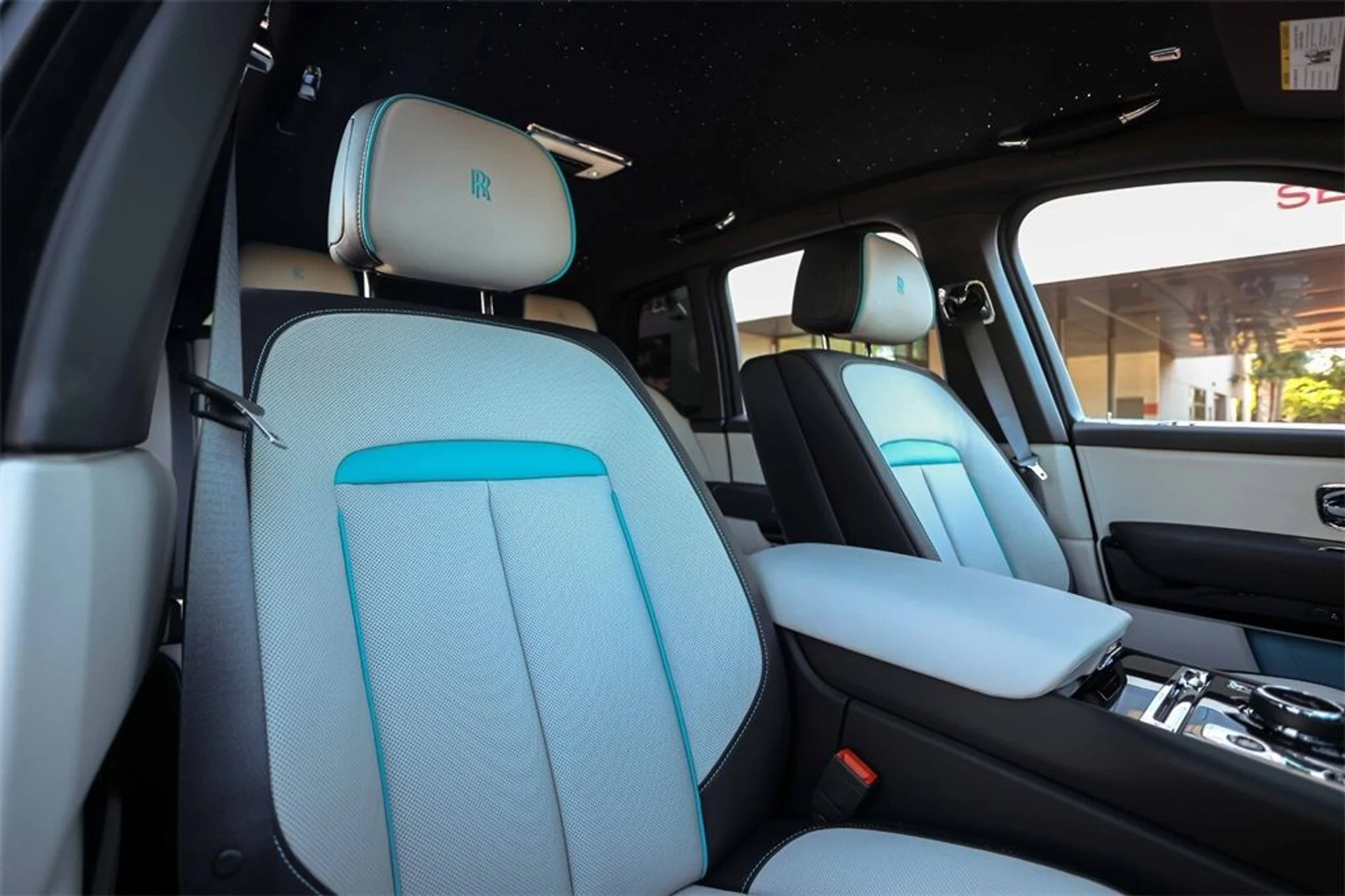 mph052_451530094_cf5d7214ad7f9a25b5b748d92826ce99_0162511dd0