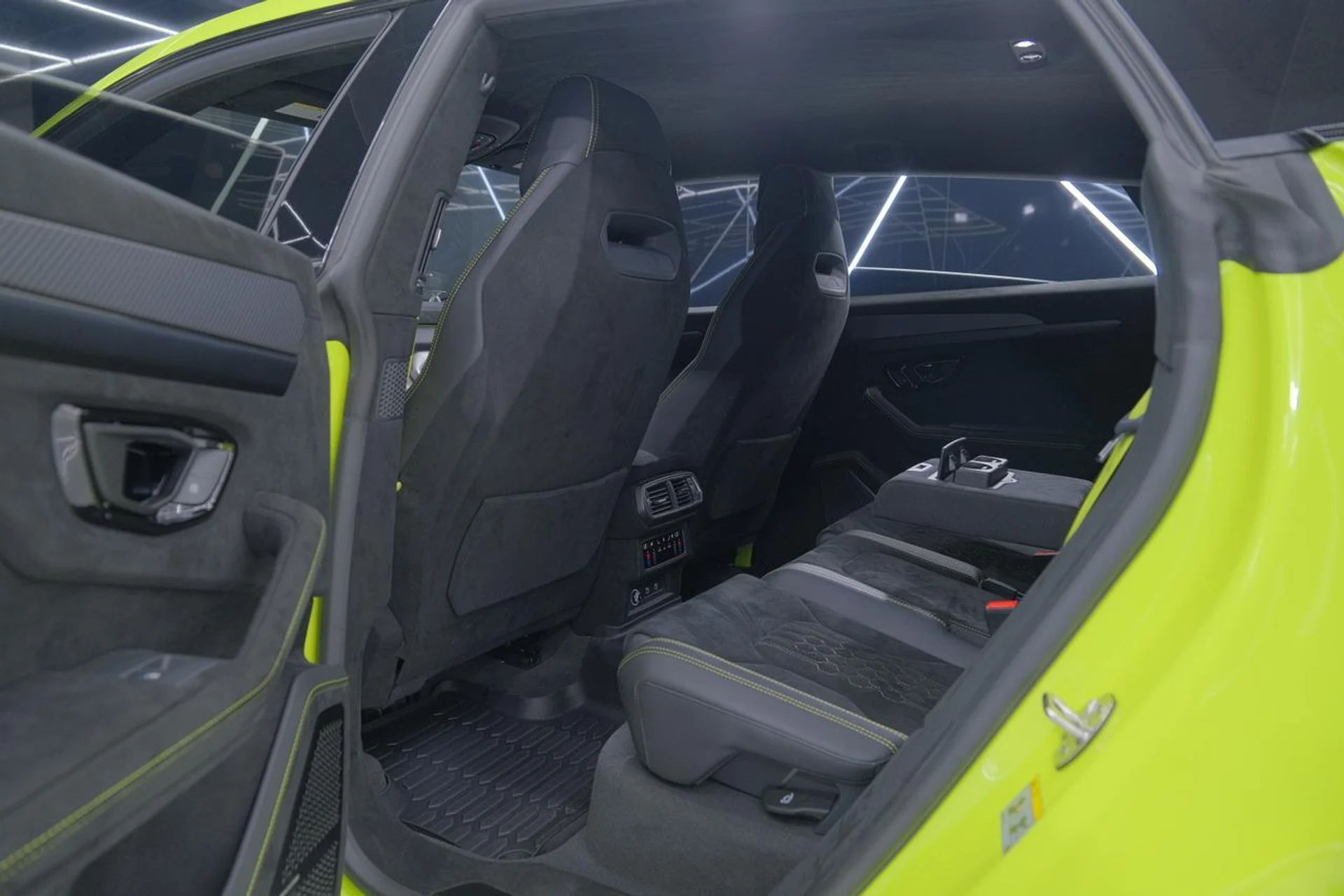 mph052_459125891_0b0615a5d71f6163ed66379a9b9b4ca5_55253e6129