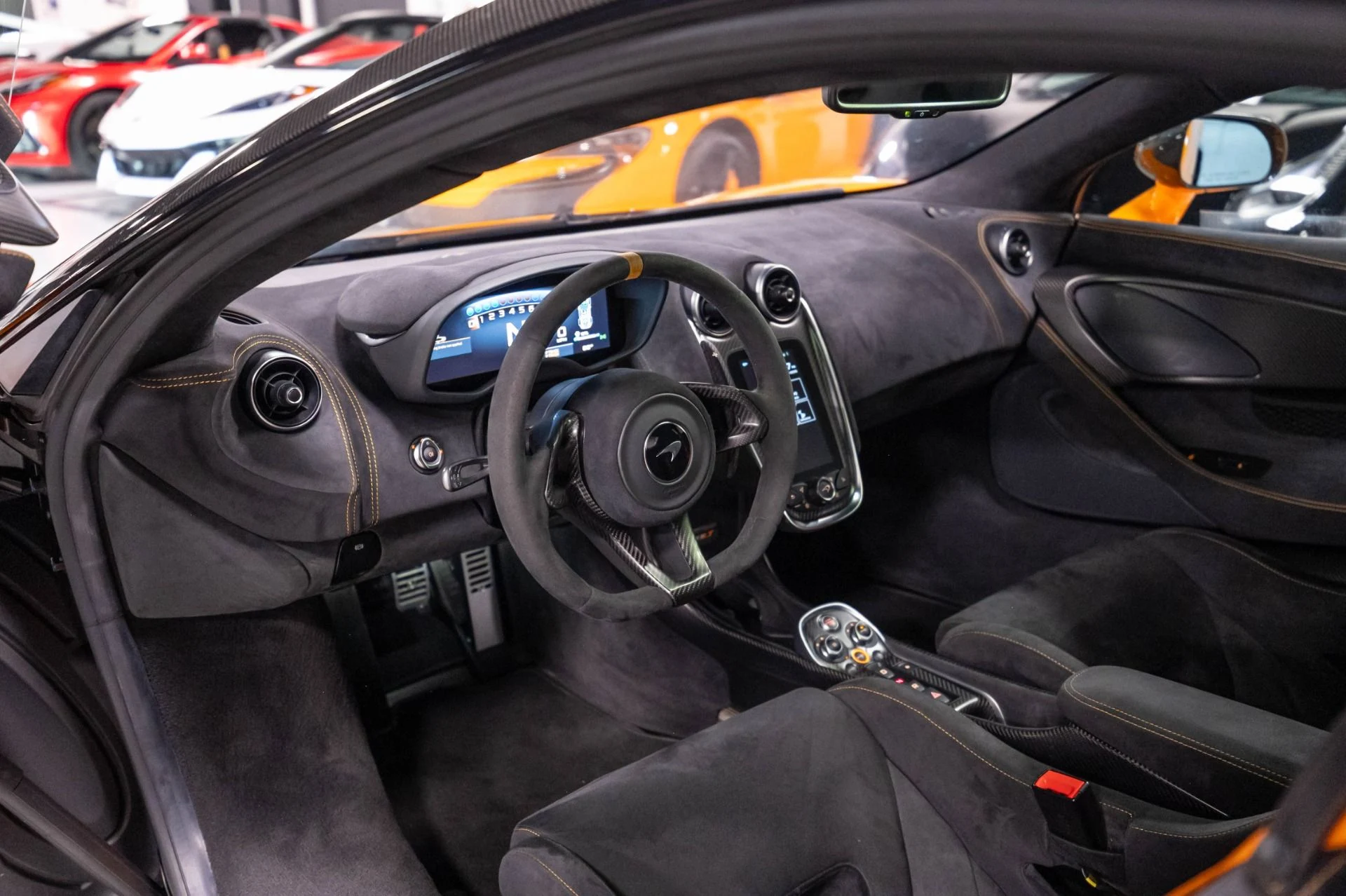 mph052_464910910_Used_2019_Mc_Laren_600_LT_1787778604_90d40c4fa9