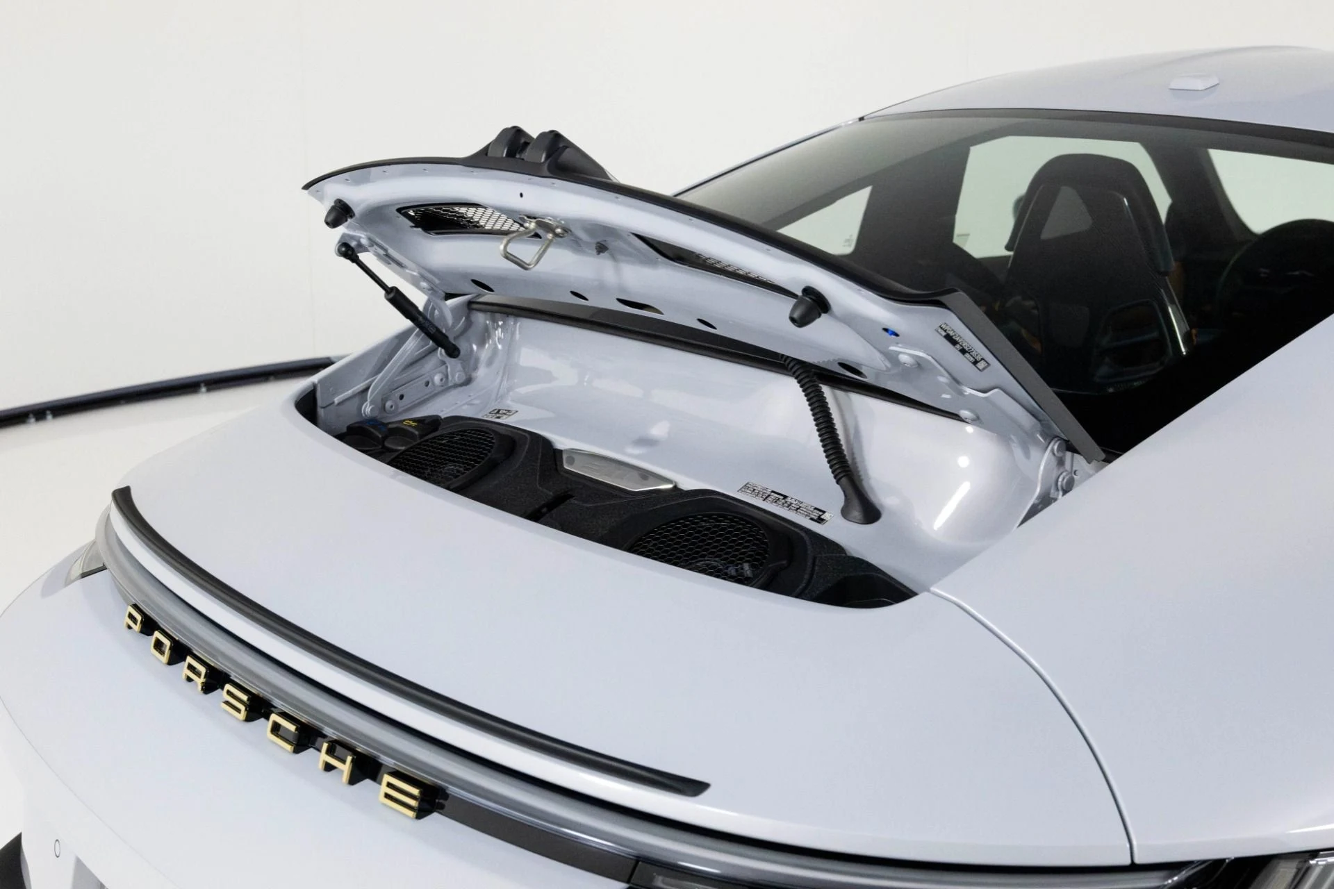 mph052_482411045_Used_2024_Porsche_911_ST_1762299747_201ebe167a